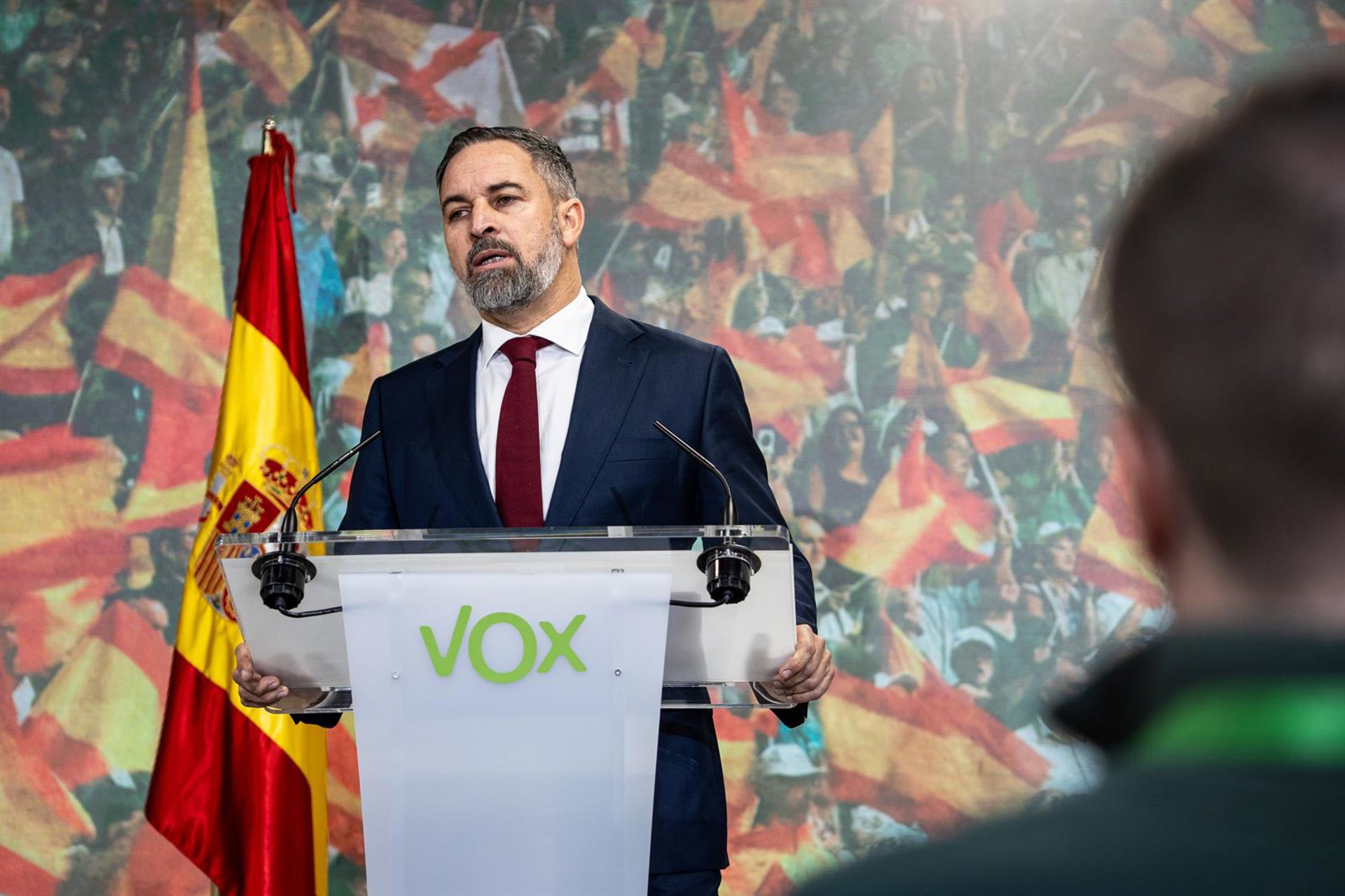 Abascal sigue con «desolación» el accidente en Adamuz y dice «no confíar» en la «acción» del Gobierno