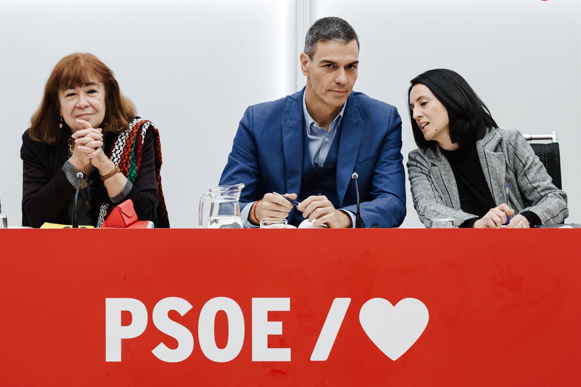 El PSOE traslada las condolencias por las víctimas en un momento «terrible»