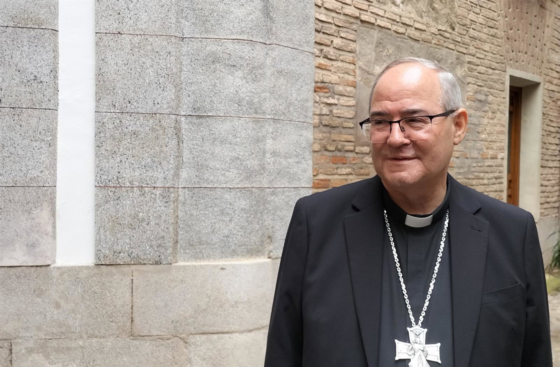 El arzobispo de Toledo se alinea a favor de la regularización de migrantes: «Es un planteamiento del Evangelio»