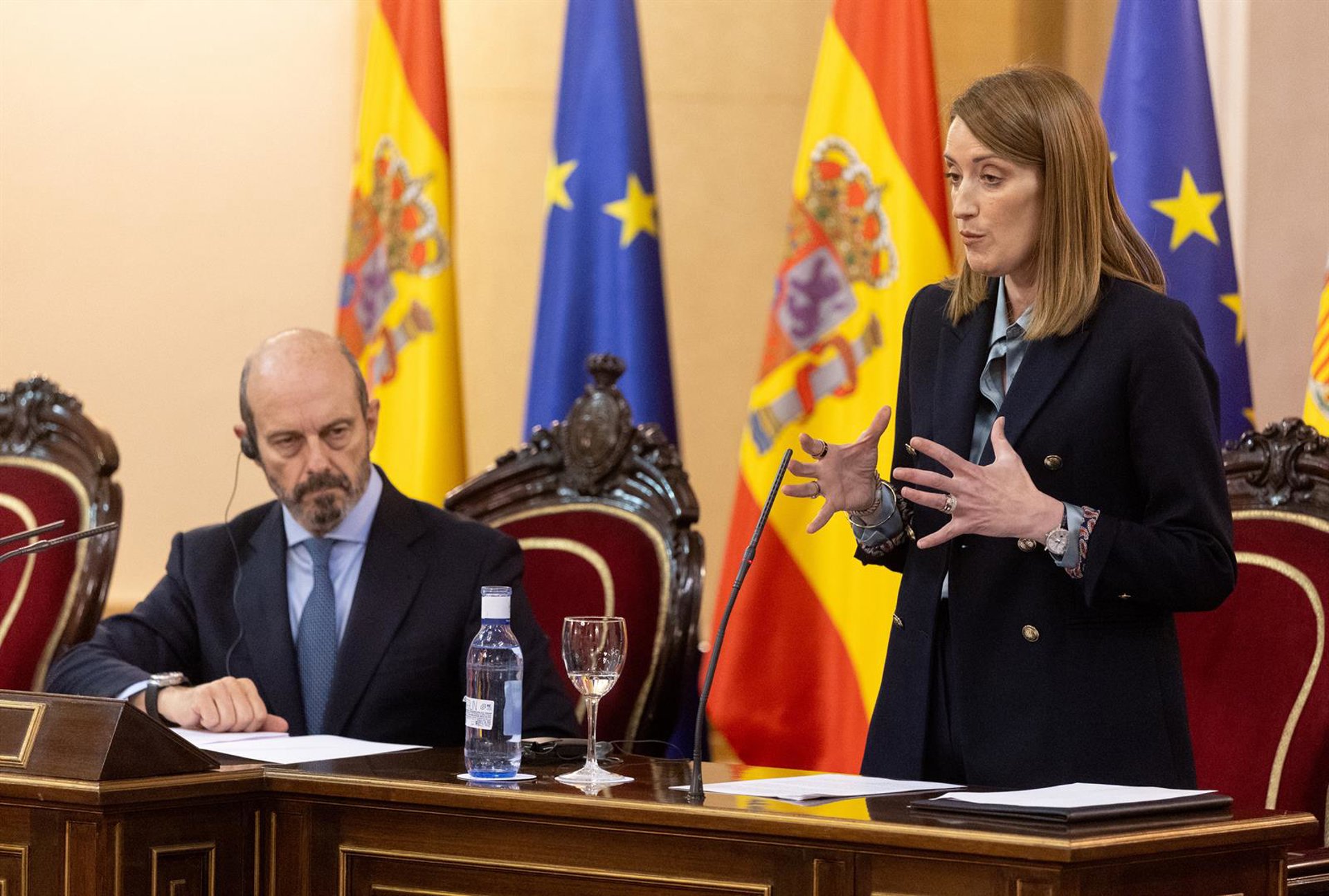 Metsola pide a España que siga apostando por Europa y alerta del riesgo de la desafección: «No nos lo podemos permitir»