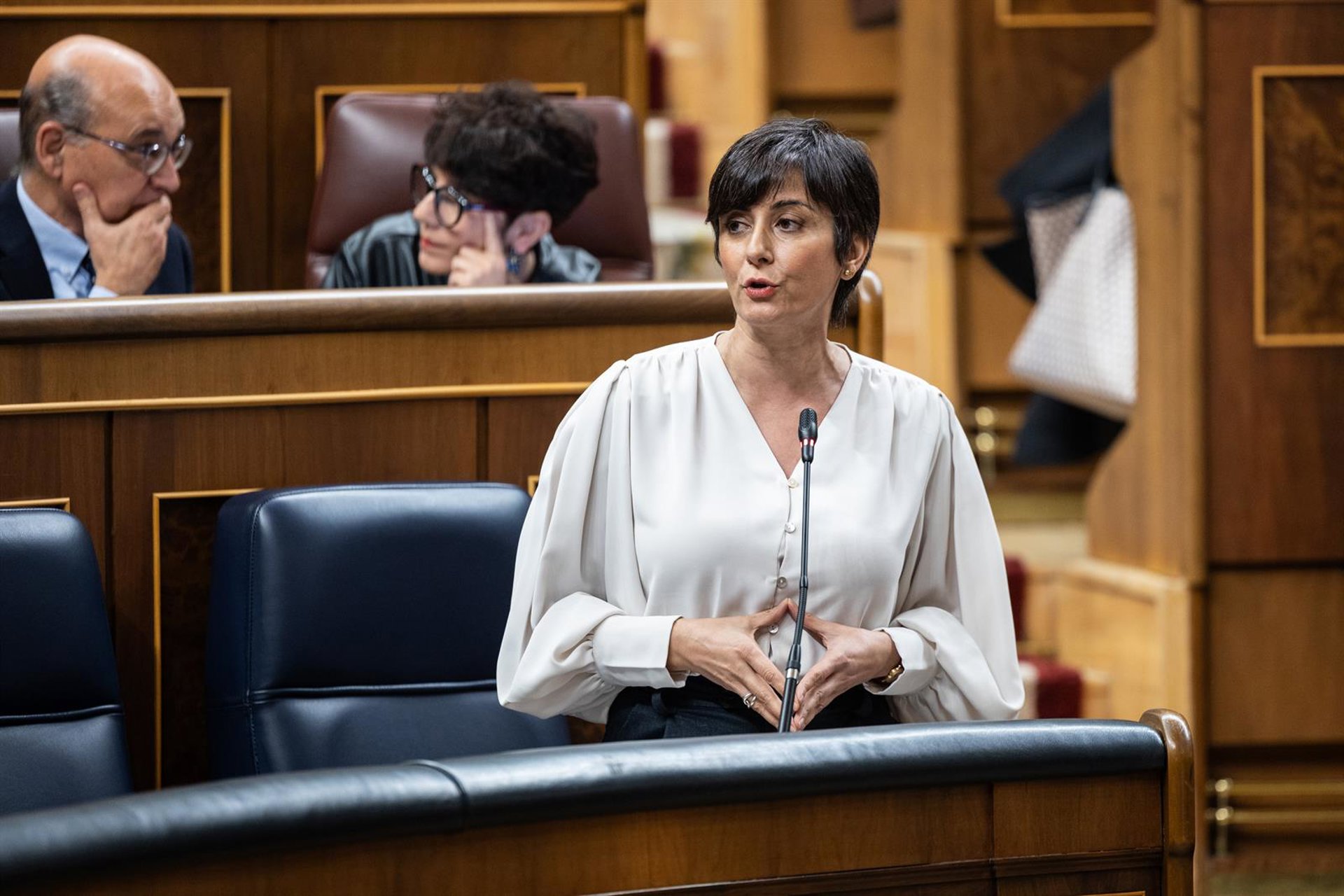Isabel Rodríguez rechaza que el PSOE vaya a facilitar un Gobierno de Guardiola sin Vox: ¿Abstención? En absoluto»