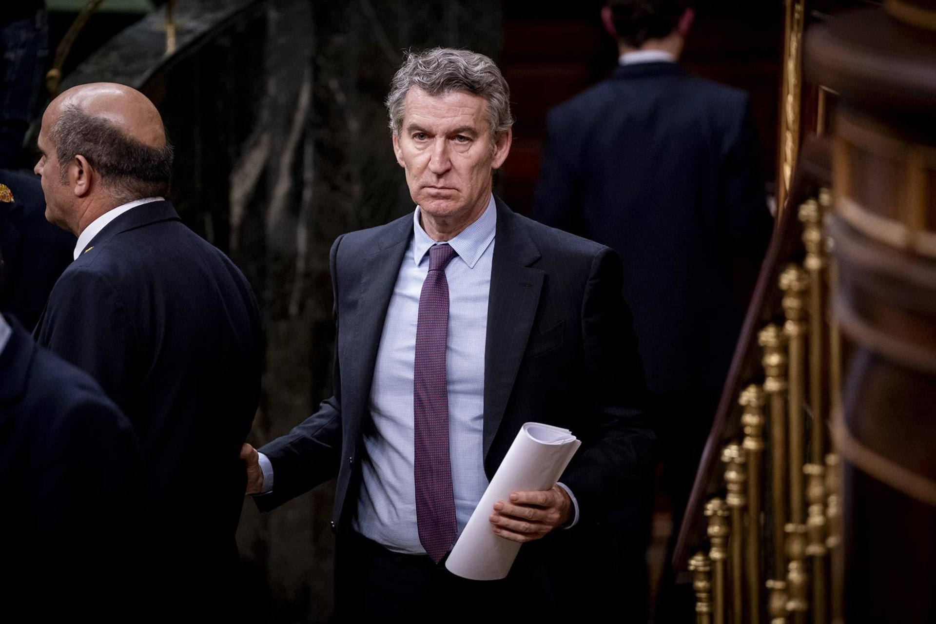 Feijóo asegura que no tiene líneas rojas para llegar a acuerdos «puntuales» con Vox: «Nos tenemos que entender»