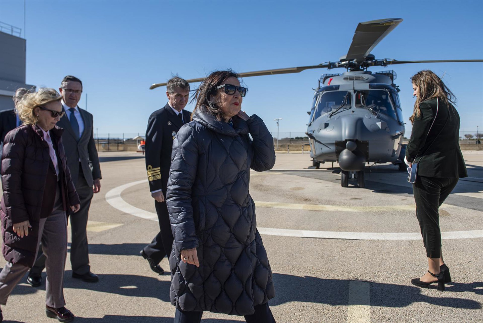 Robles visita Airbus Helicopters en Albacete, planta donde se fabrican los 100 helicópteros adquiridos por Defensa