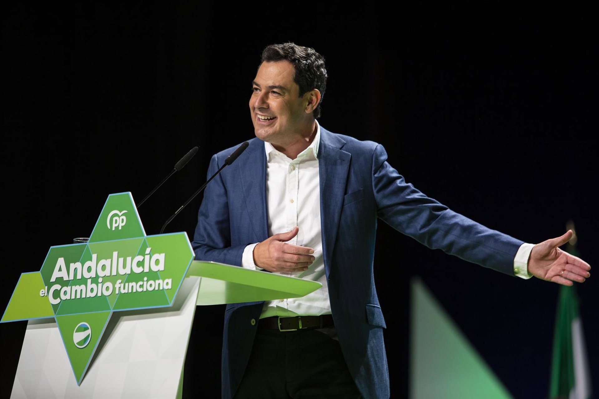 Dos encuestas auguran el triunfo del PP en Andalucía sin mayoría absoluta garantizada con Vox al alza muy cerca del PSOE