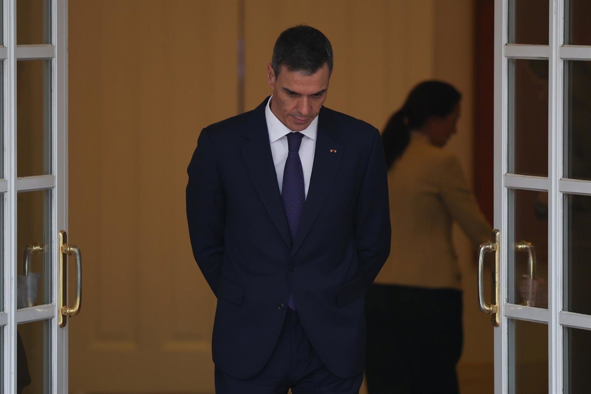 Sánchez traslada al presidente de Líbano su «apoyo total» tras los bombardeos de Israel: «Basta ya de escaladas»
