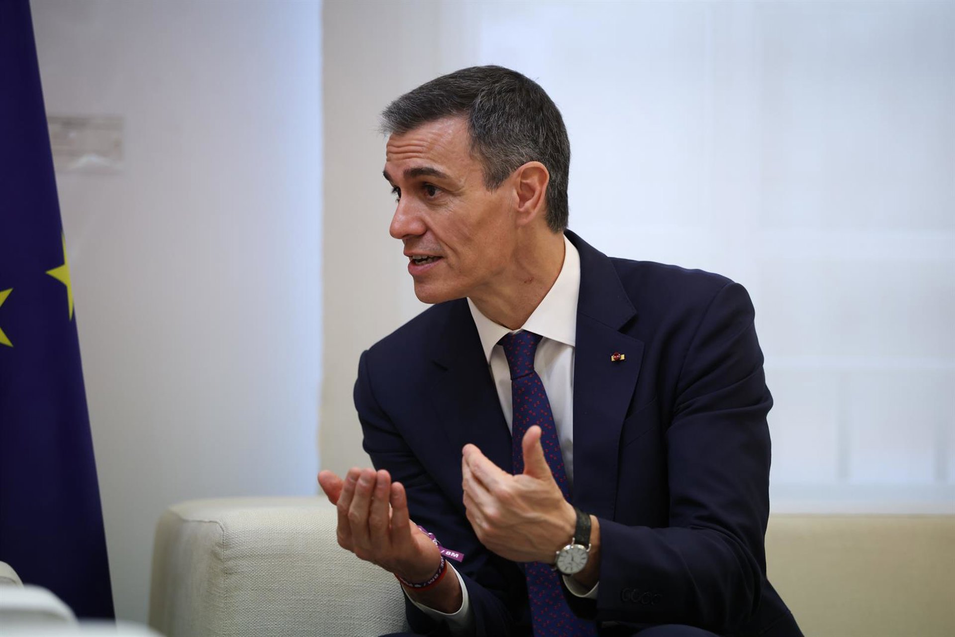 Sánchez traslada su apoyo Omán y Qatar ante los «injustificables ataques que han sufrido» por parte de Irán
