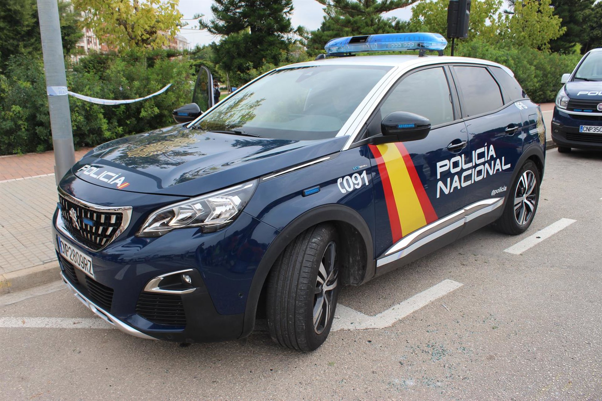 Tres detenidos, dos menores, por un doble apuñalamiento en la Plaza del Ayuntamiento en noviembre
