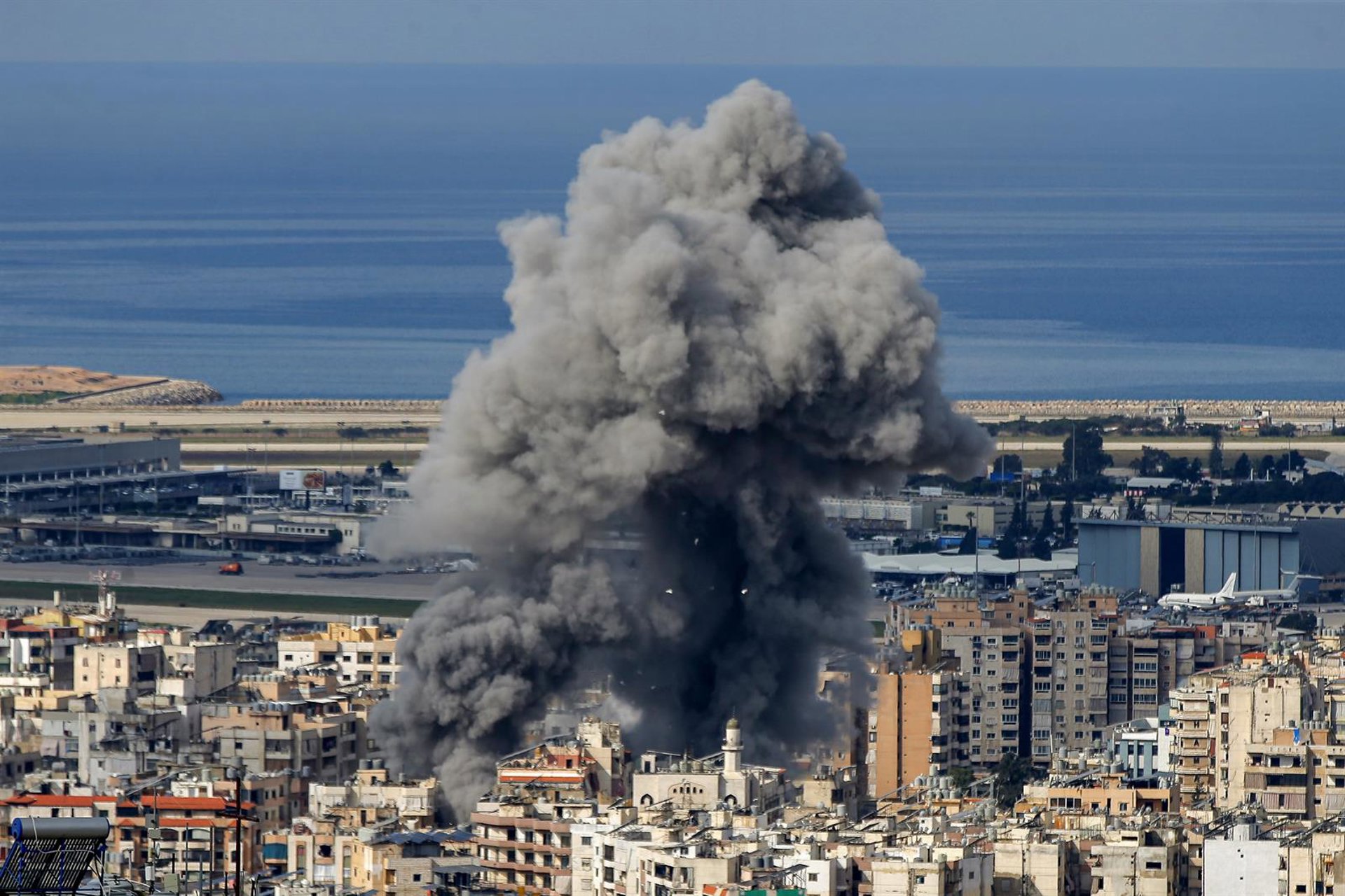 El Gobierno condena «rotundamente» los ataques contra Líbano e insta a Israel al cumplimiento del derecho internacional