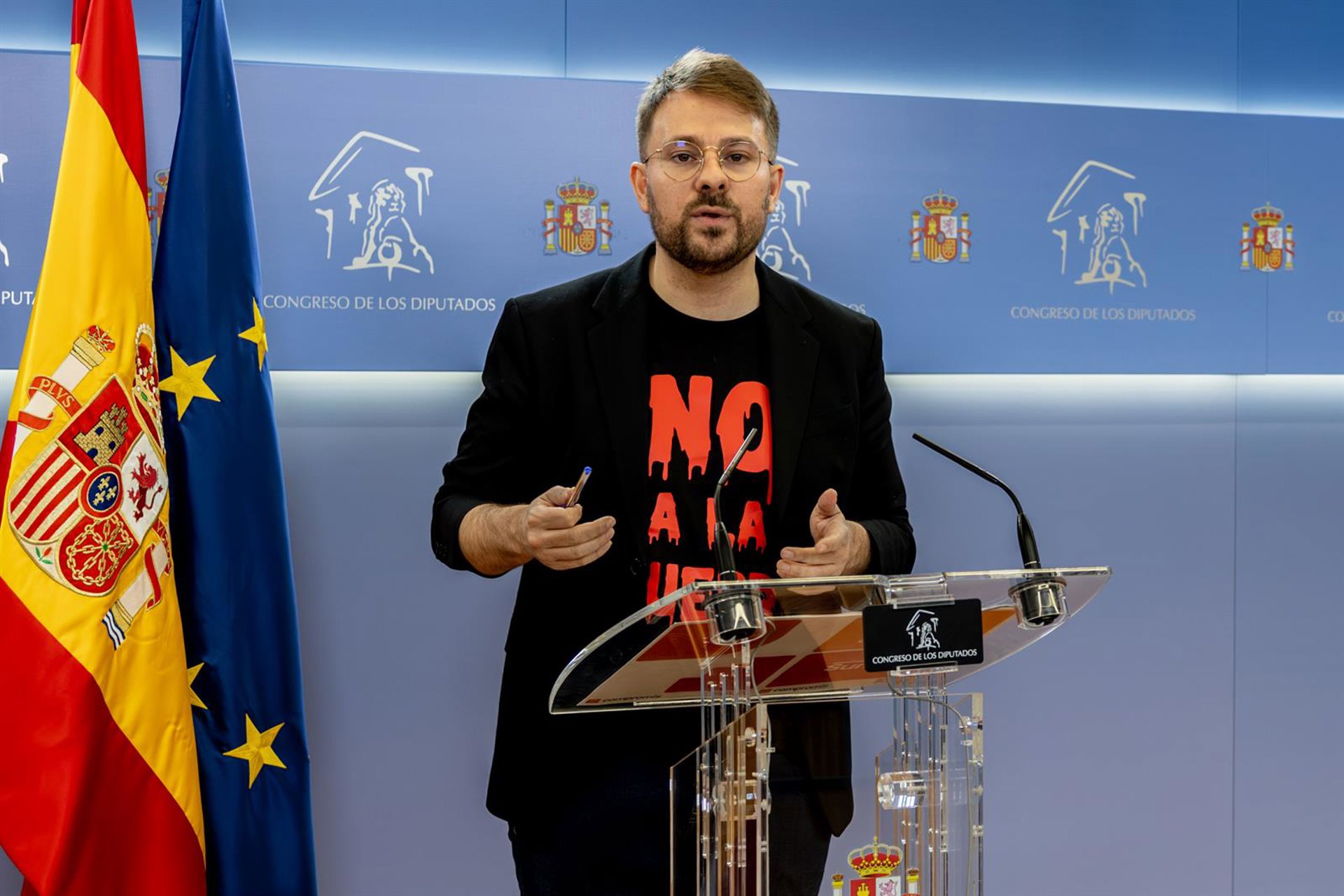Sumar reprocha al PSOE que llega «tarde» con el ‘escudo social’ y reclama un impuesto a grandes supermercados