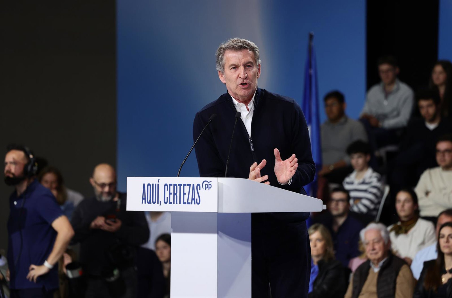 Feijóo cierra campaña pidiendo un Gobierno «libre» para Mañueco porque Vox quiere «bloquear» y «merece un castigo»