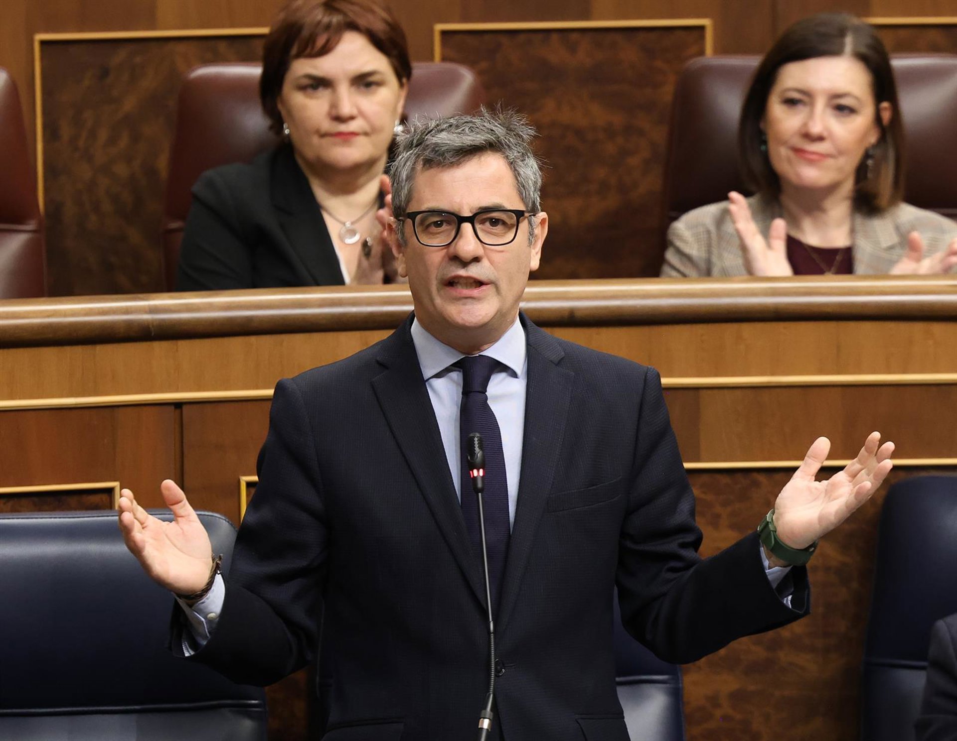 Mónica García da por «seguro» que el decreto de Irán tendrá medidas de vivienda, pero Bolaños precisa: «No tan seguro»