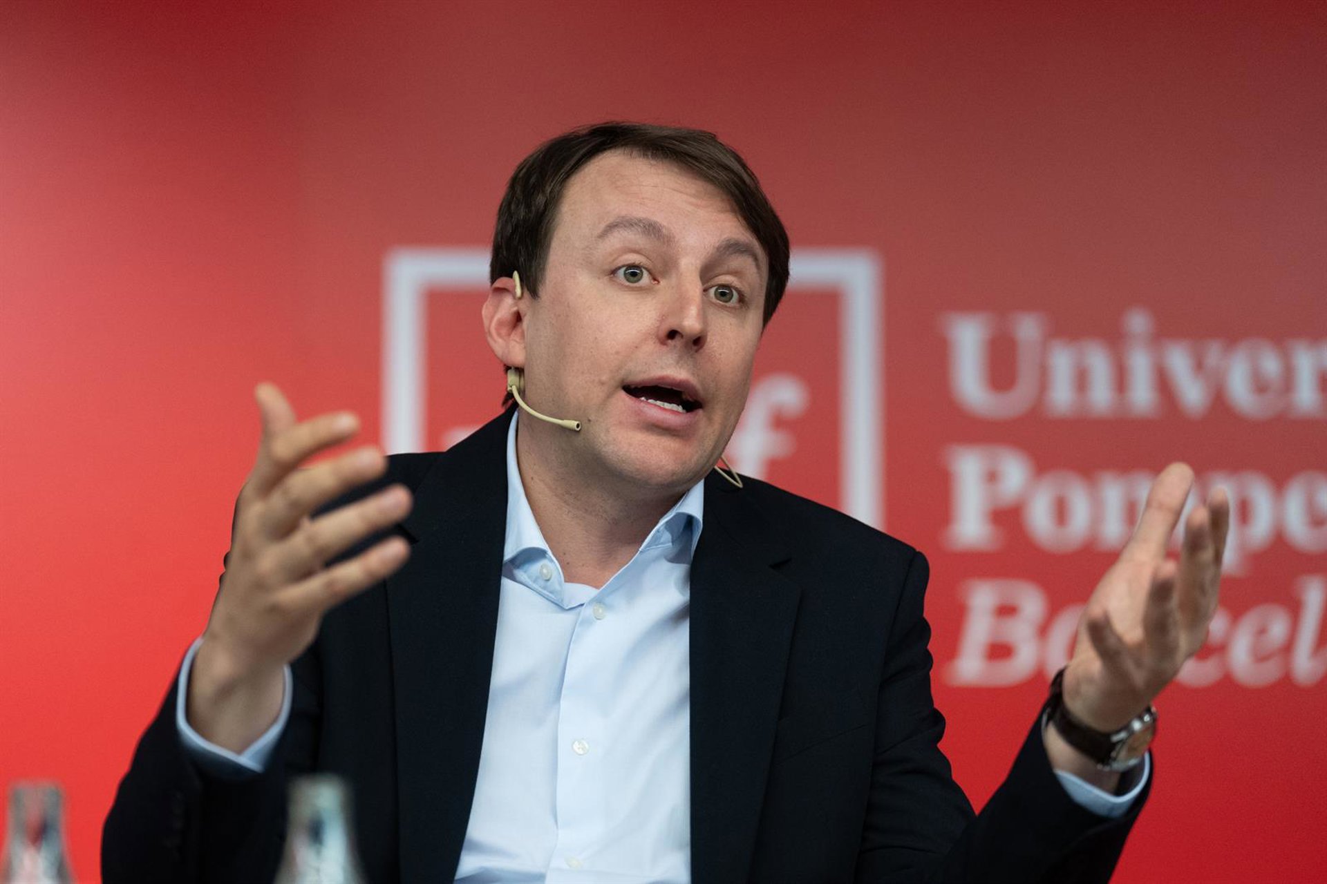 El vicepresidente del Parlamento Europeo tacha de «sonrojante» la estrategia de «apaciguamiento» de la UE con Trump
