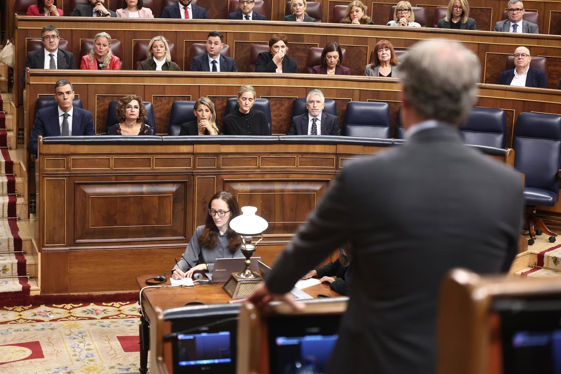 Sánchez y Feijóo se miden el miércoles el Congreso en plena escalada por la guerra de Irán