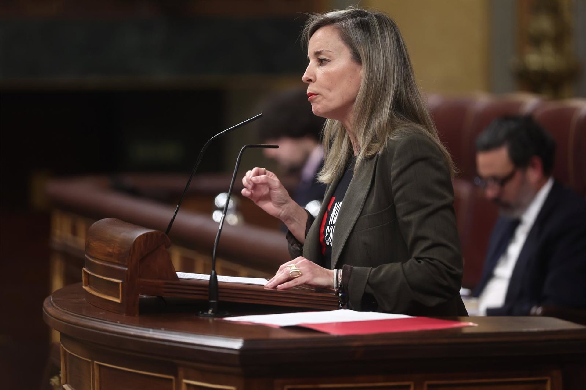 Sumar defiende ante Sánchez su presión para mejorar el plan anticrisis y critica la postura de Junts en vivienda