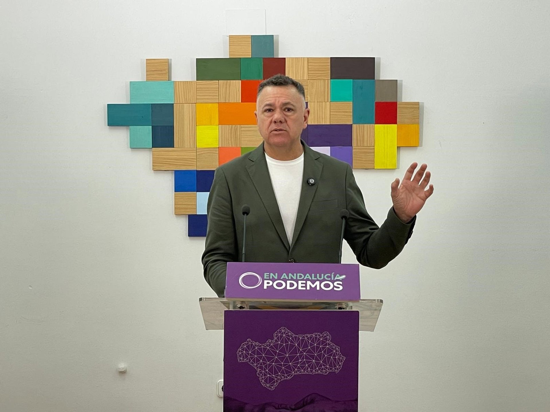 Candidato de Podemos «tiende la mano» a Maíllo (IU) para «negociar» una candidatura unitaria: «Tenemos tiempo»