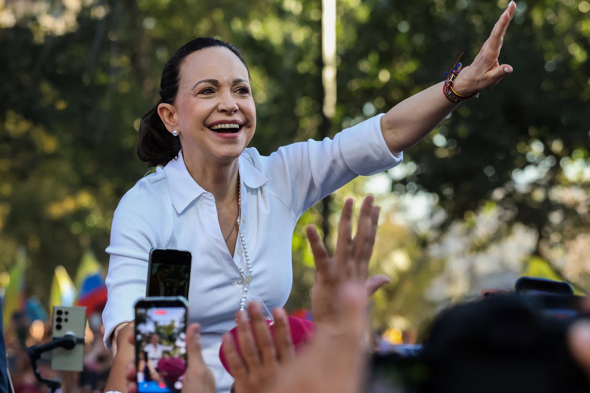 Almeida plantea un acto oficial en el Ayuntamiento para homenajear a la «referente de la libertad» María Corina Machado