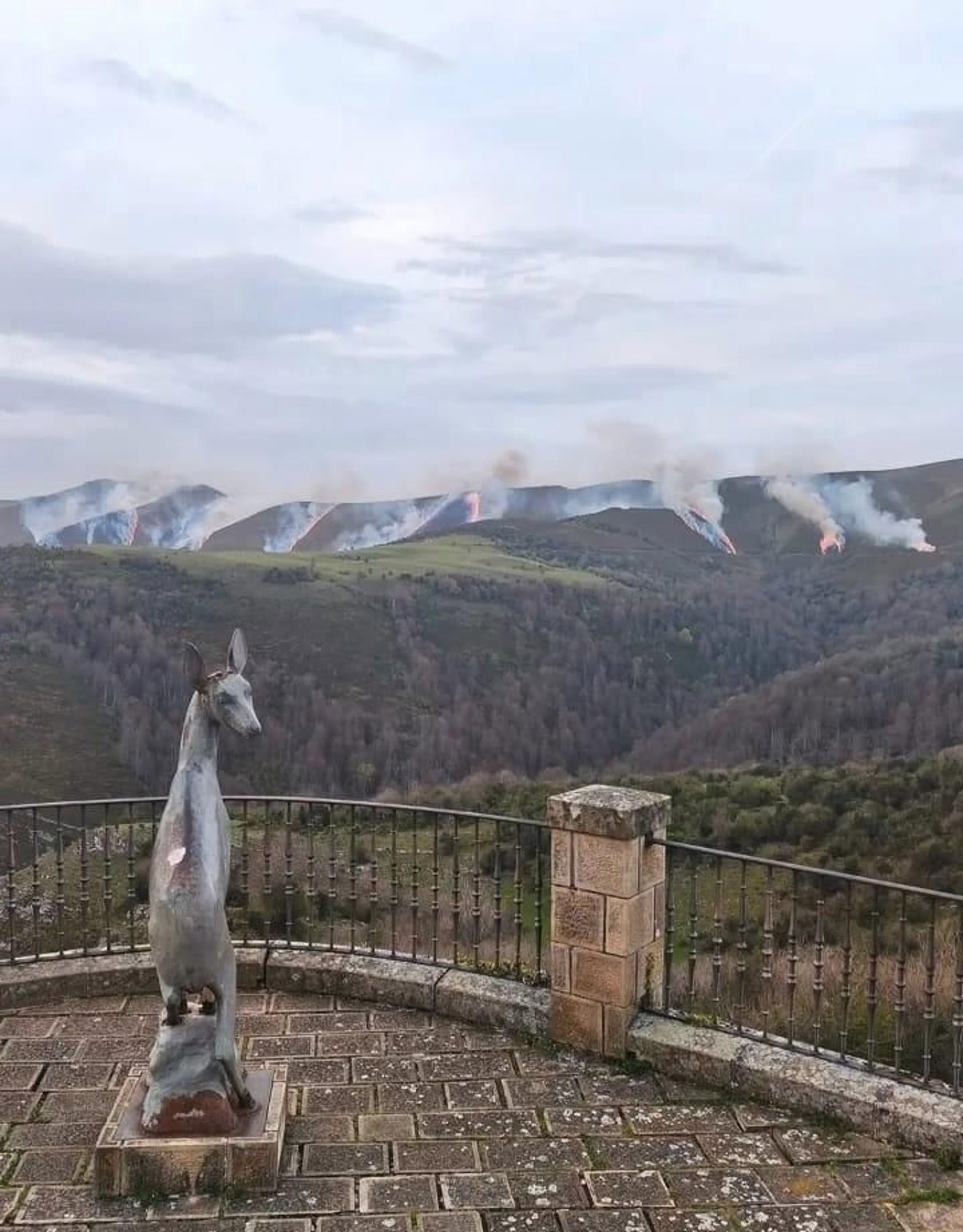 Cantabria, con un único incendio activo, desactiva el INFOCANT y contabiliza más de 10.000 hectáreas quemadas este año