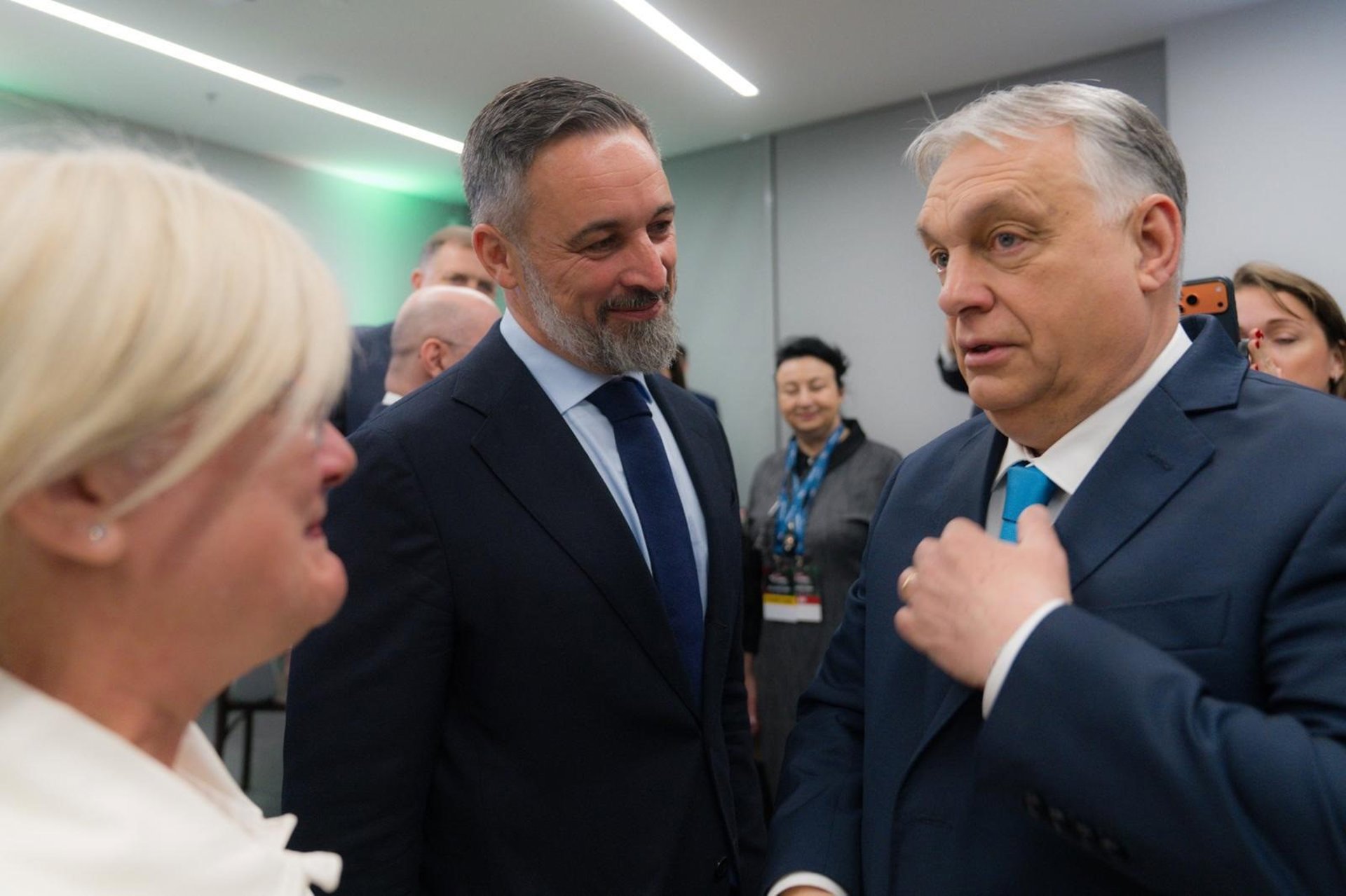 Abascal asegura que Orbán deja una «honda huella» y que su derrota electoral «pone en peligro» a Hungría
