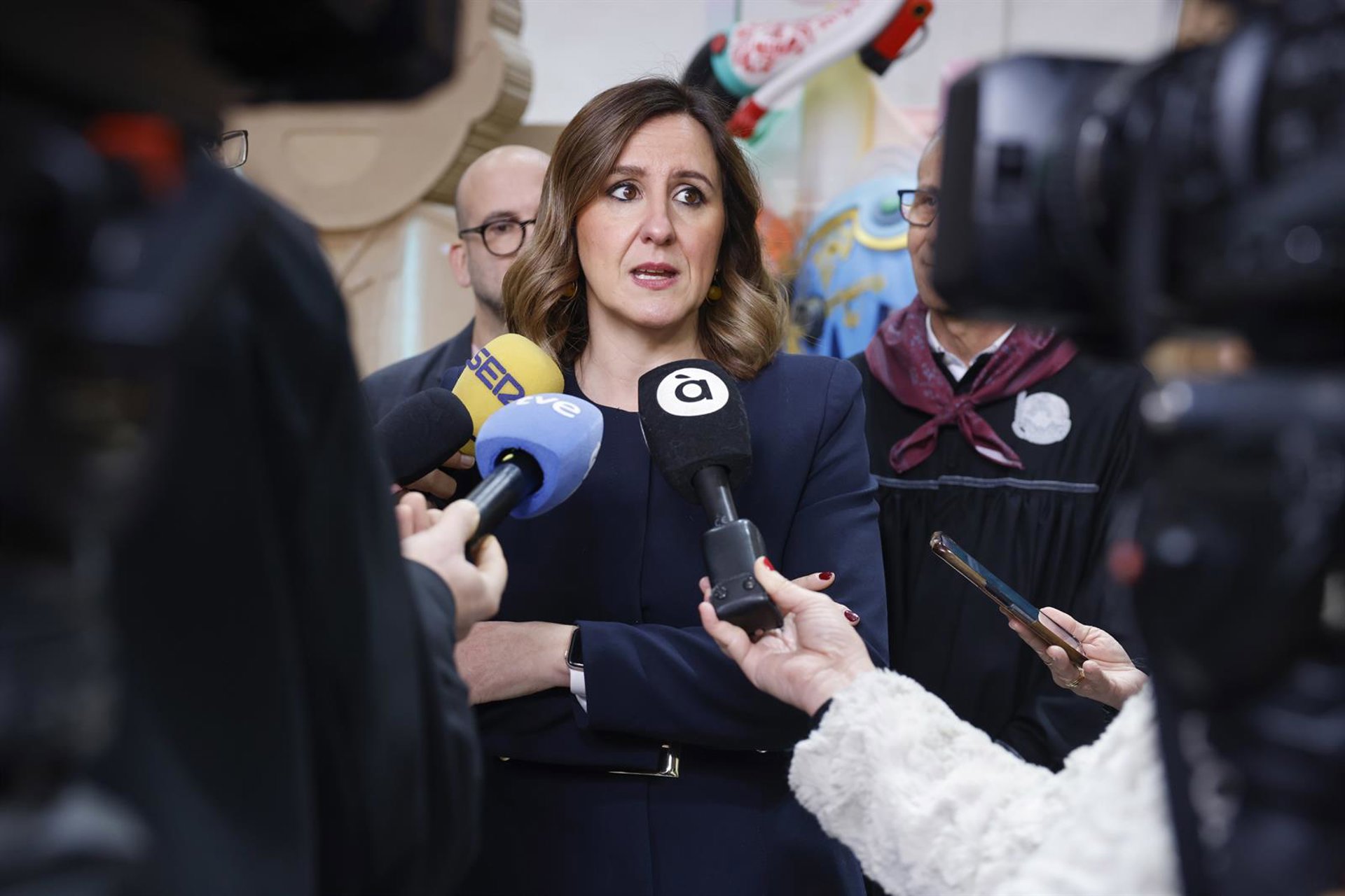 Fiscalía investiga a la alcaldesa de València y Puerto por presunta prevaricación en la creación de puestos de trabajo
