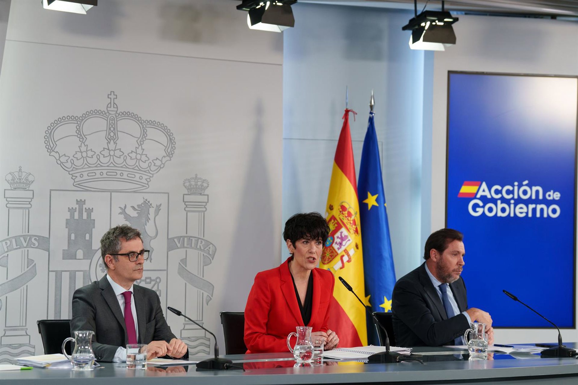 El Gobierno cierra filas con Bolaños y secunda sus críticas a Peinado tras procesar a Begoña Gómez