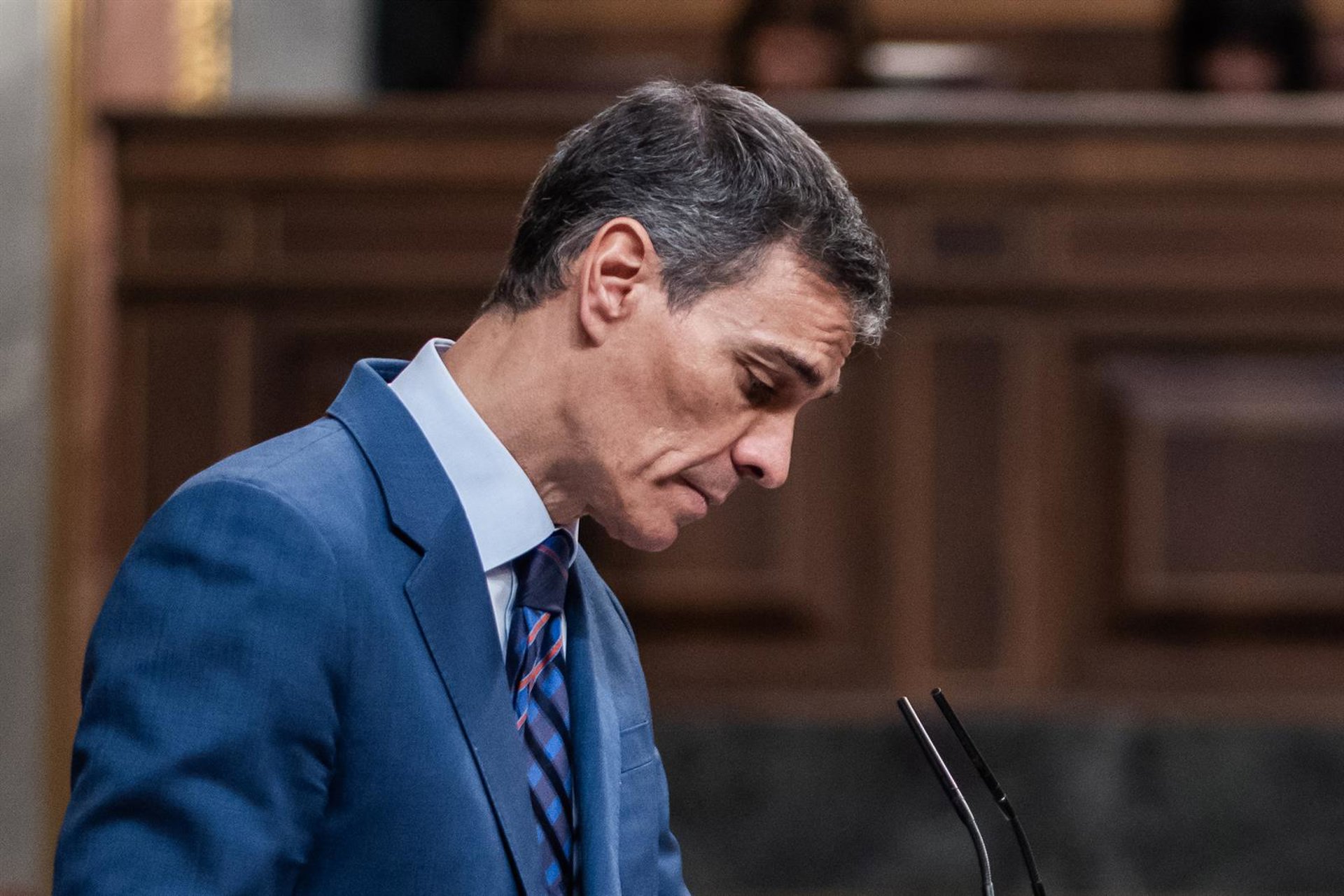 Sánchez, a Feijóo: El pacto extremeño PP-Vox da una «patada a la Constitución» al «violar» el principio de igualdad