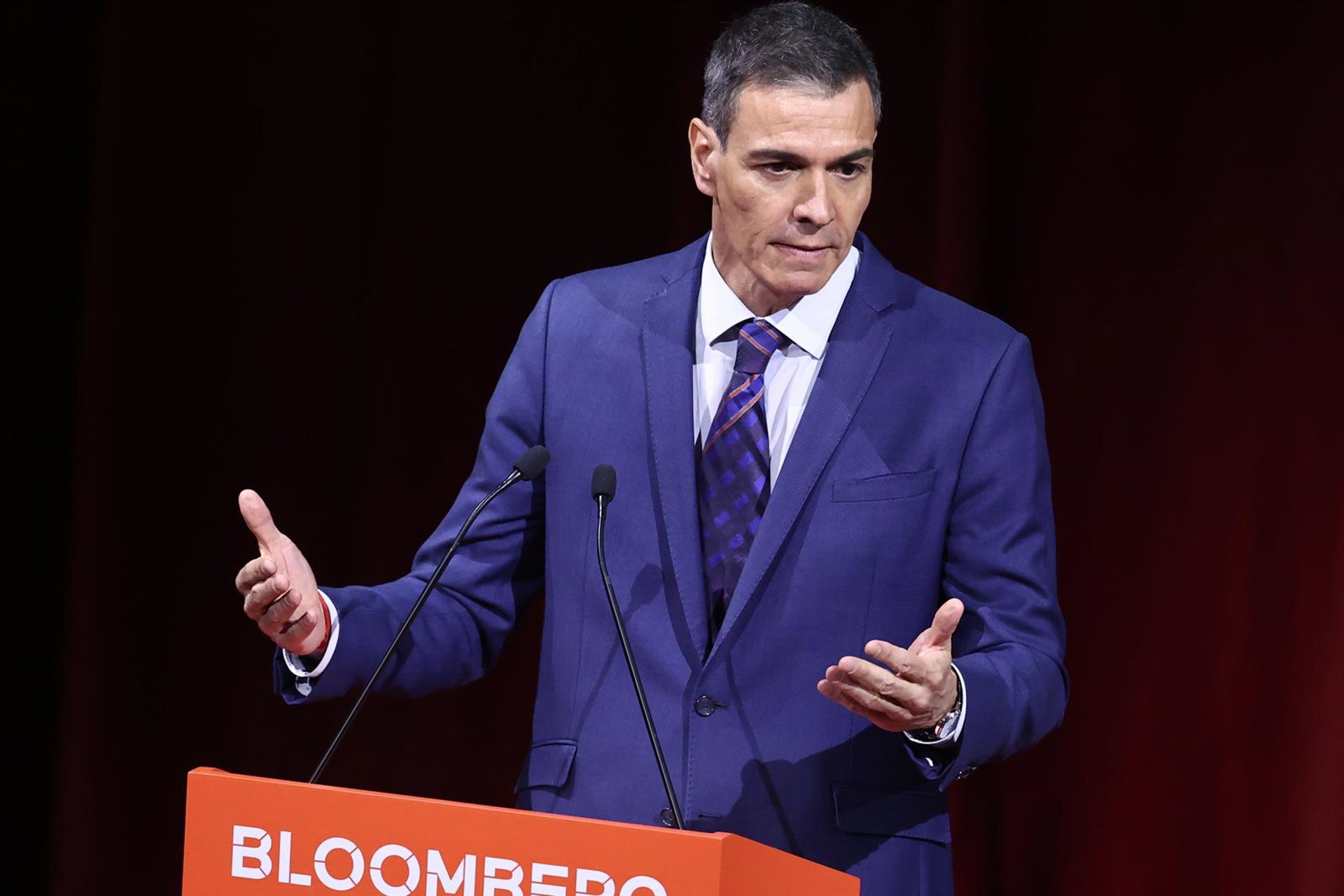El PSOE anuncia una ofensiva institucional en todos los niveles para frenar la «prioridad nacional» de PP y Vox