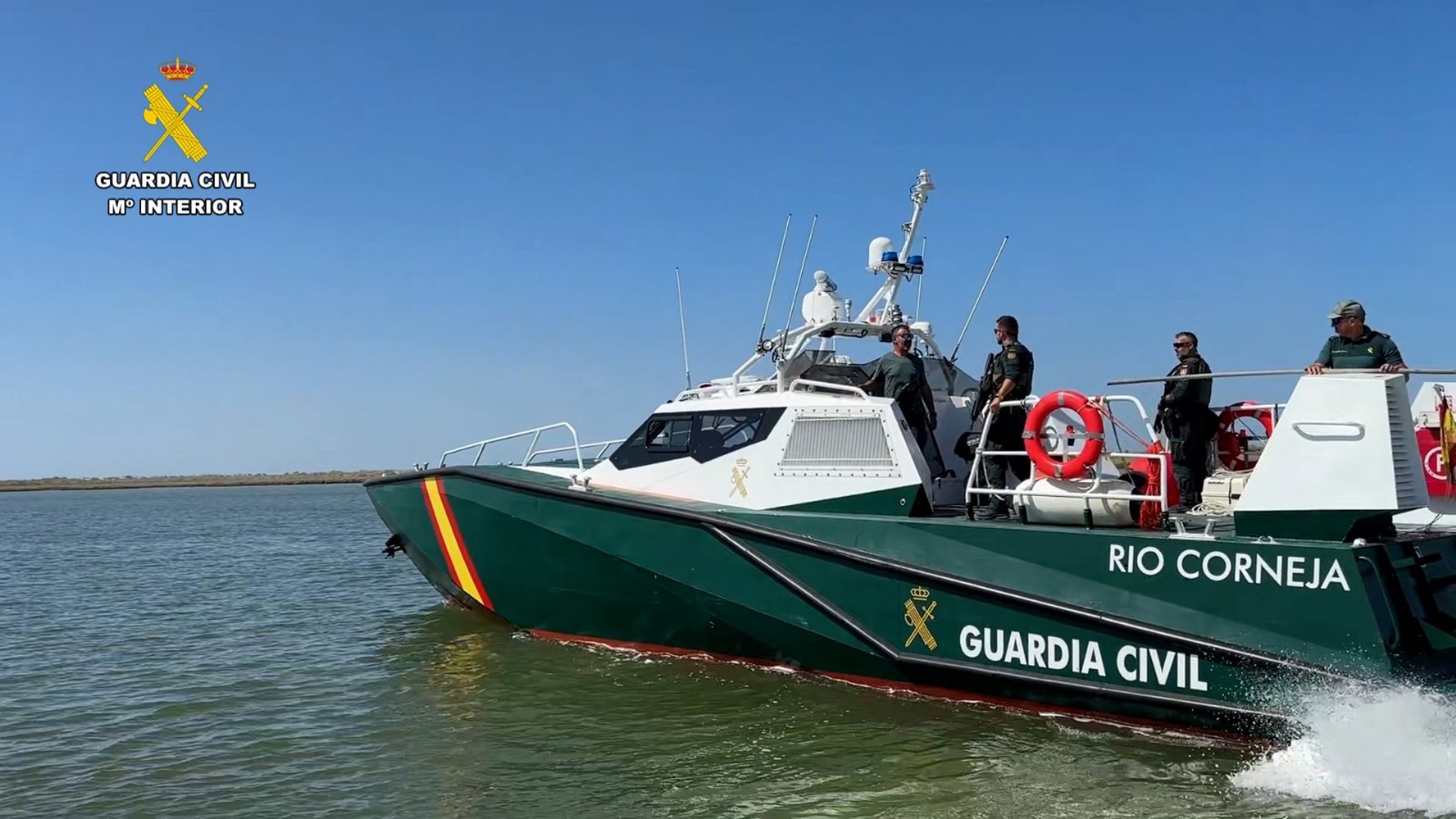 Muere un agente de la Guardia Civil tras una colisión durante la persecución de una narcolancha