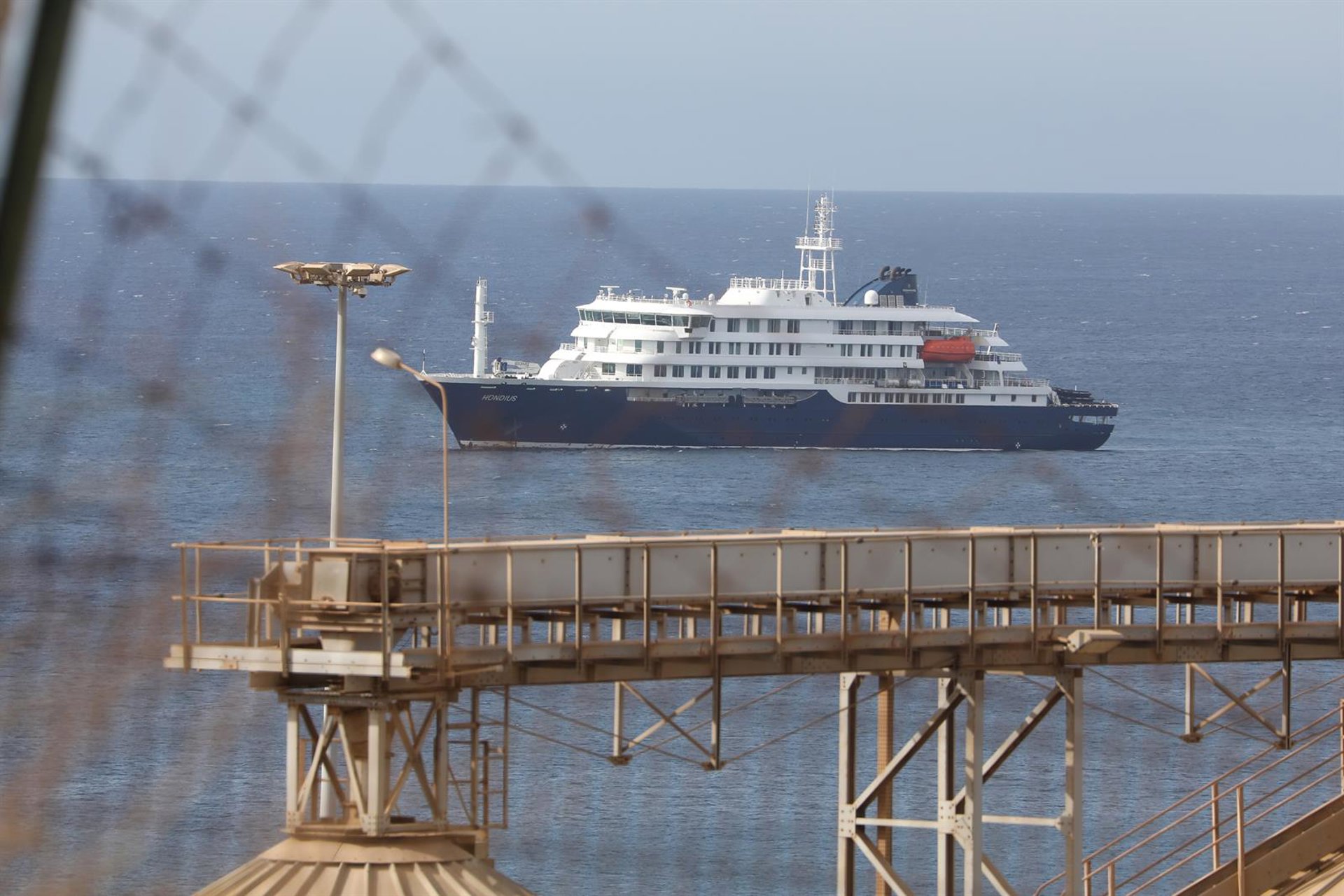 MV Hondius prevé llegar a Tenerife durante la madrugada del domingo y la evacuación sería desde el mediodía