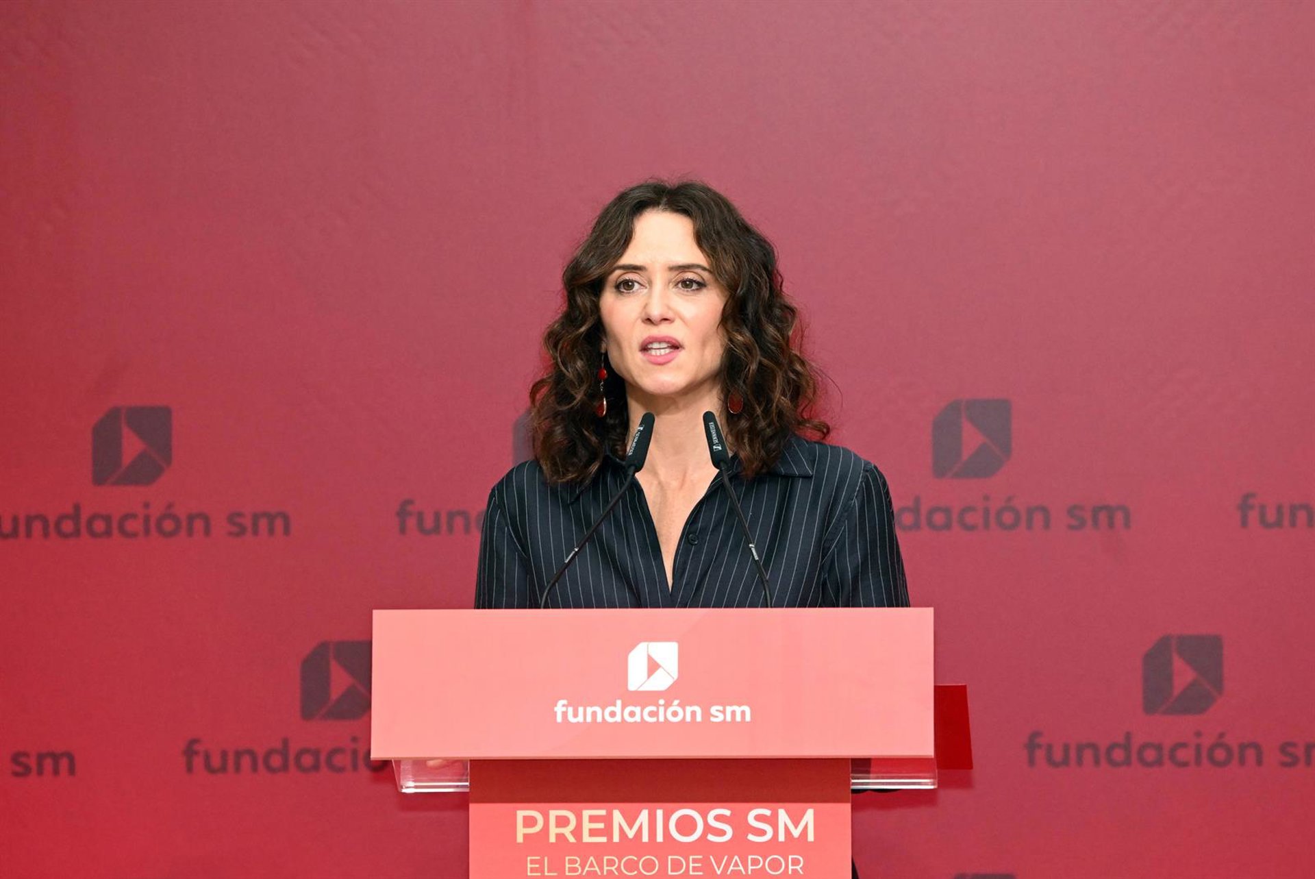 Ayuso dice que tuvo que ir escoltada en México «hasta el avión» mientras Gobierno no le preguntó ni «cómo estaba»