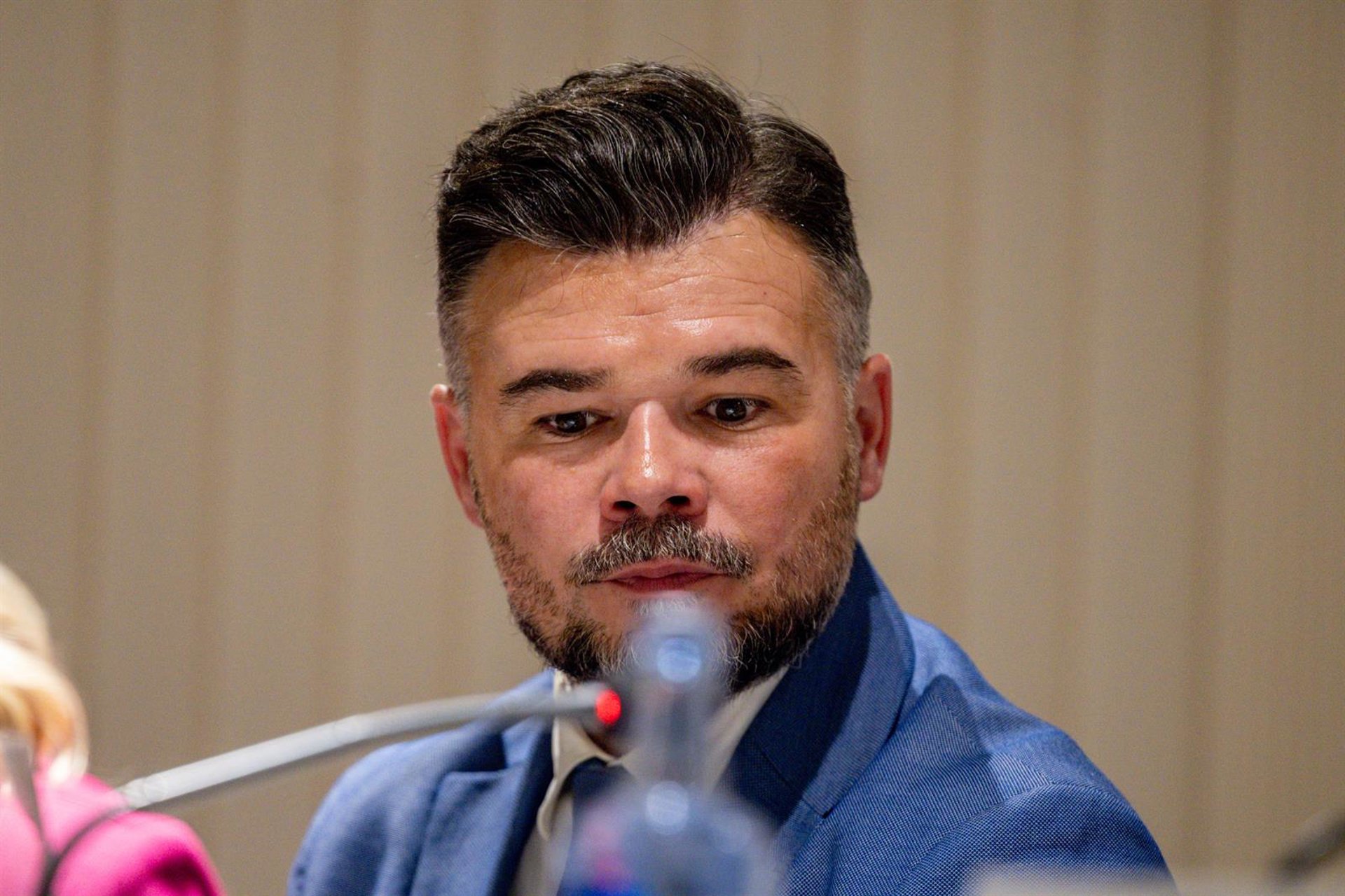 La maniobra de Rufián sacude a la izquierda: Comuns le pide una reunión, IU muestra reservas y Sumar saluda su maniobra