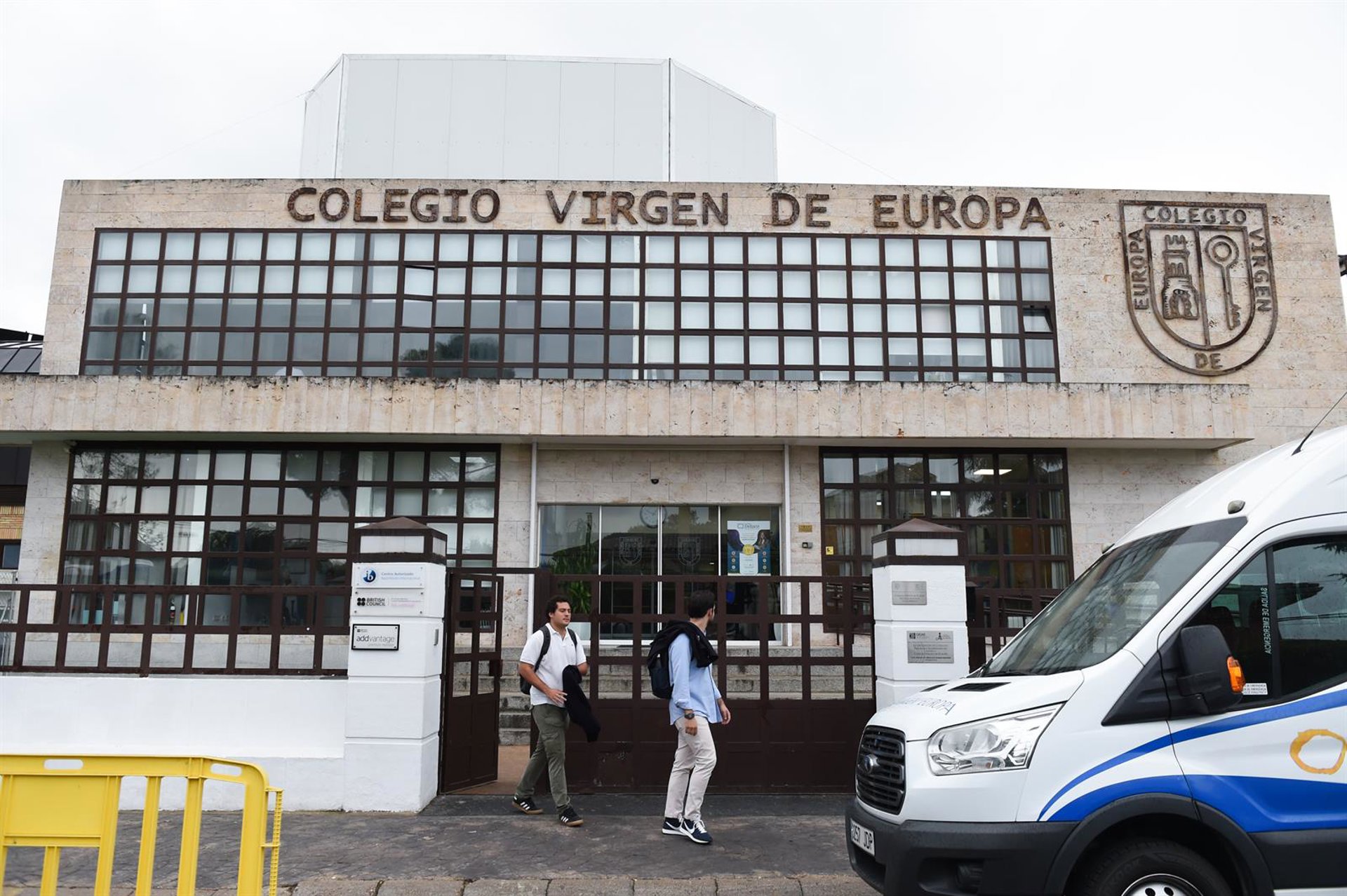 La Audiencia de Madrid decidirá si un exprofesor de Boadilla va a juicio acusado de grabar a alumnas desnudas