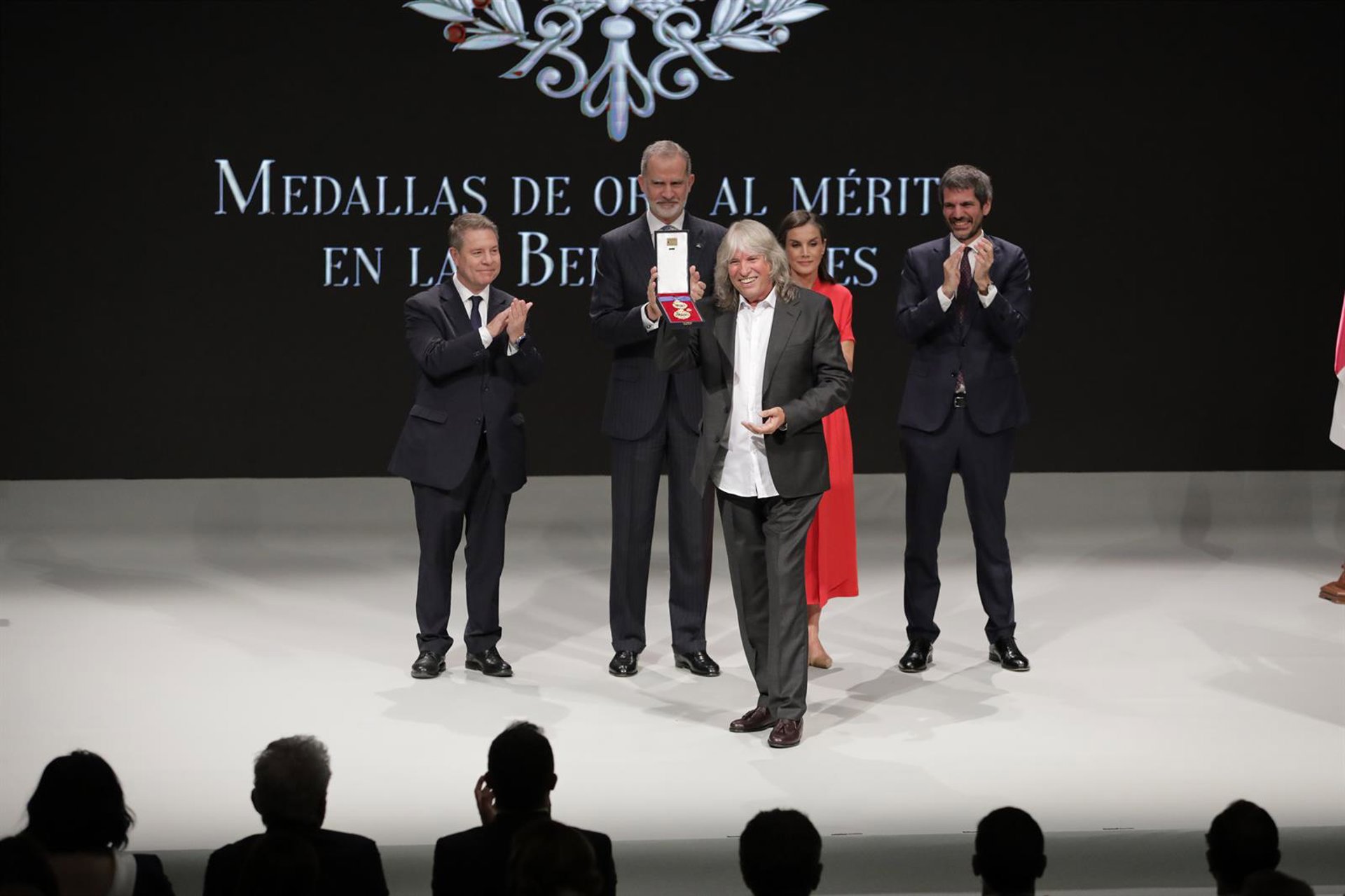 Felipe VI elogia a los galardonados con la Medalla de las Artes como «prueba de que la cultura permanece viva»