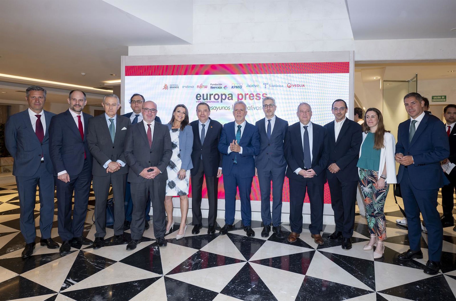 El ministro Torres reivindica el diálogo con las CCAA, con más de 50 transferencias desde la llegada de Sánchez