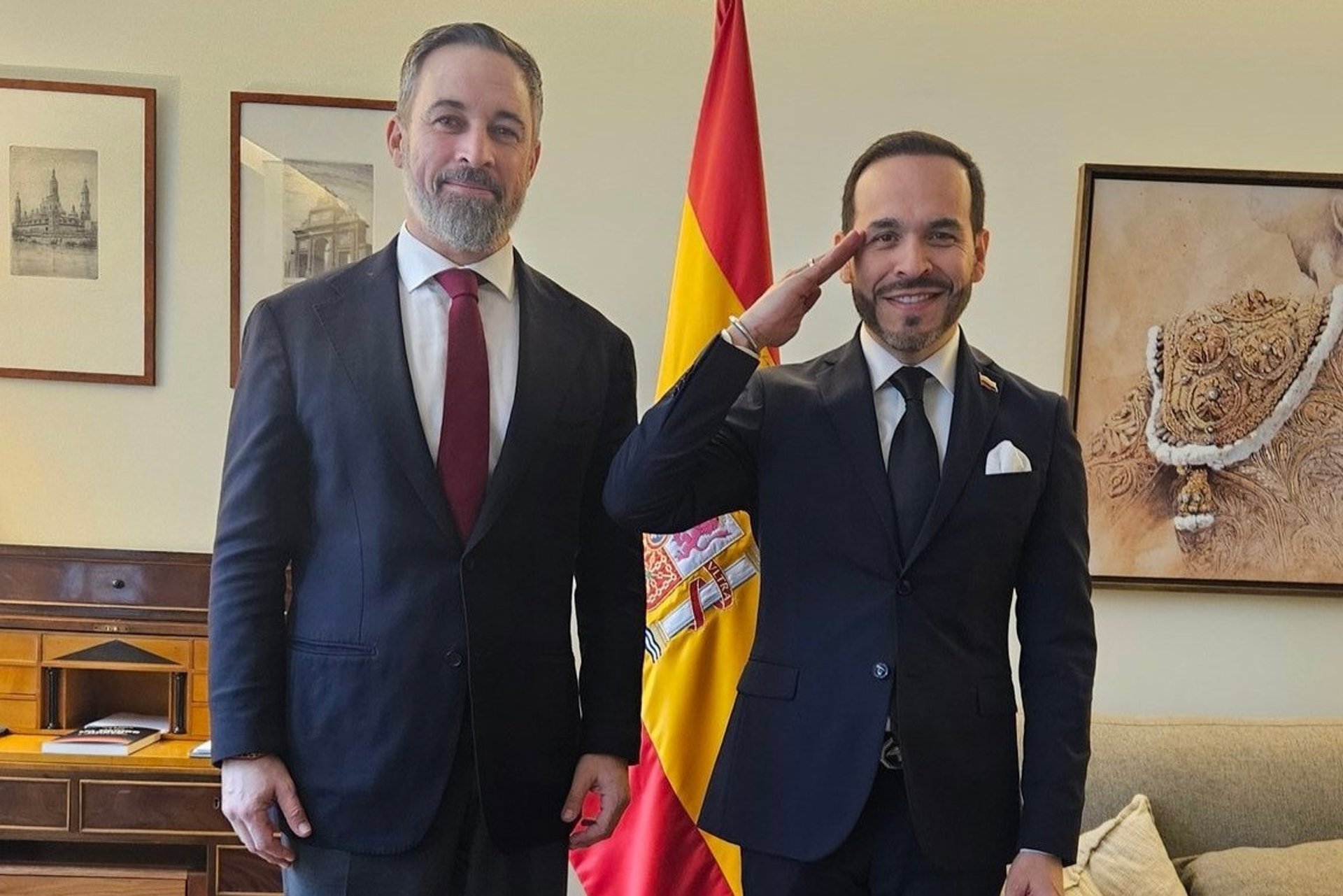 Abascal ve la victoria del ultraderechista De la Espriella como «oportunidad» para que Colombia «recupere la libertad»