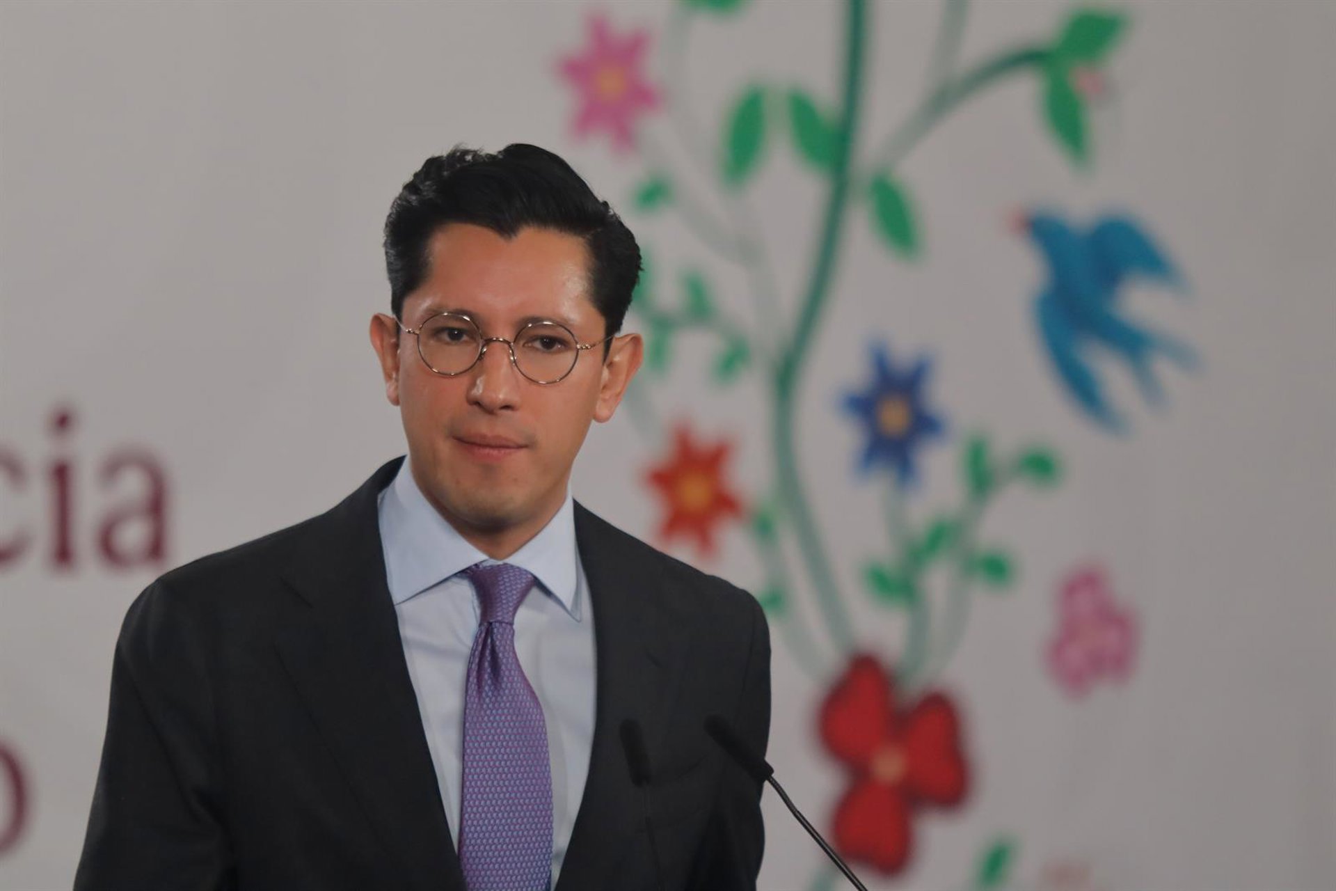 México dice que Ayuso y Álvarez de Toledo «son bienvenidas» si quieren ir «a dar conferencias o de vacaciones»