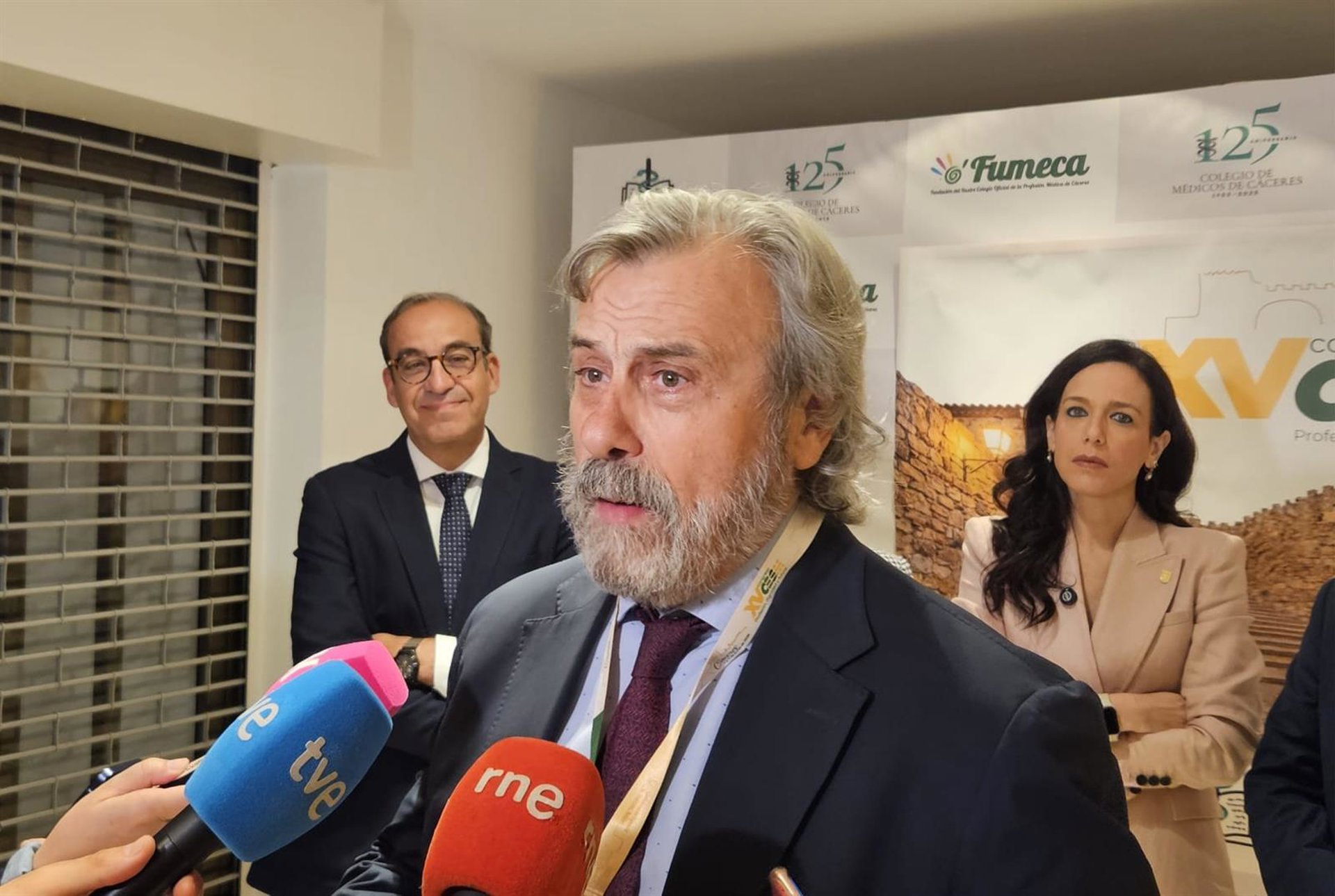 El sindicato médico CESM pide a Pedro Sánchez que «mueva ficha» para una «negociación real» con el Ministerio de Sanidad