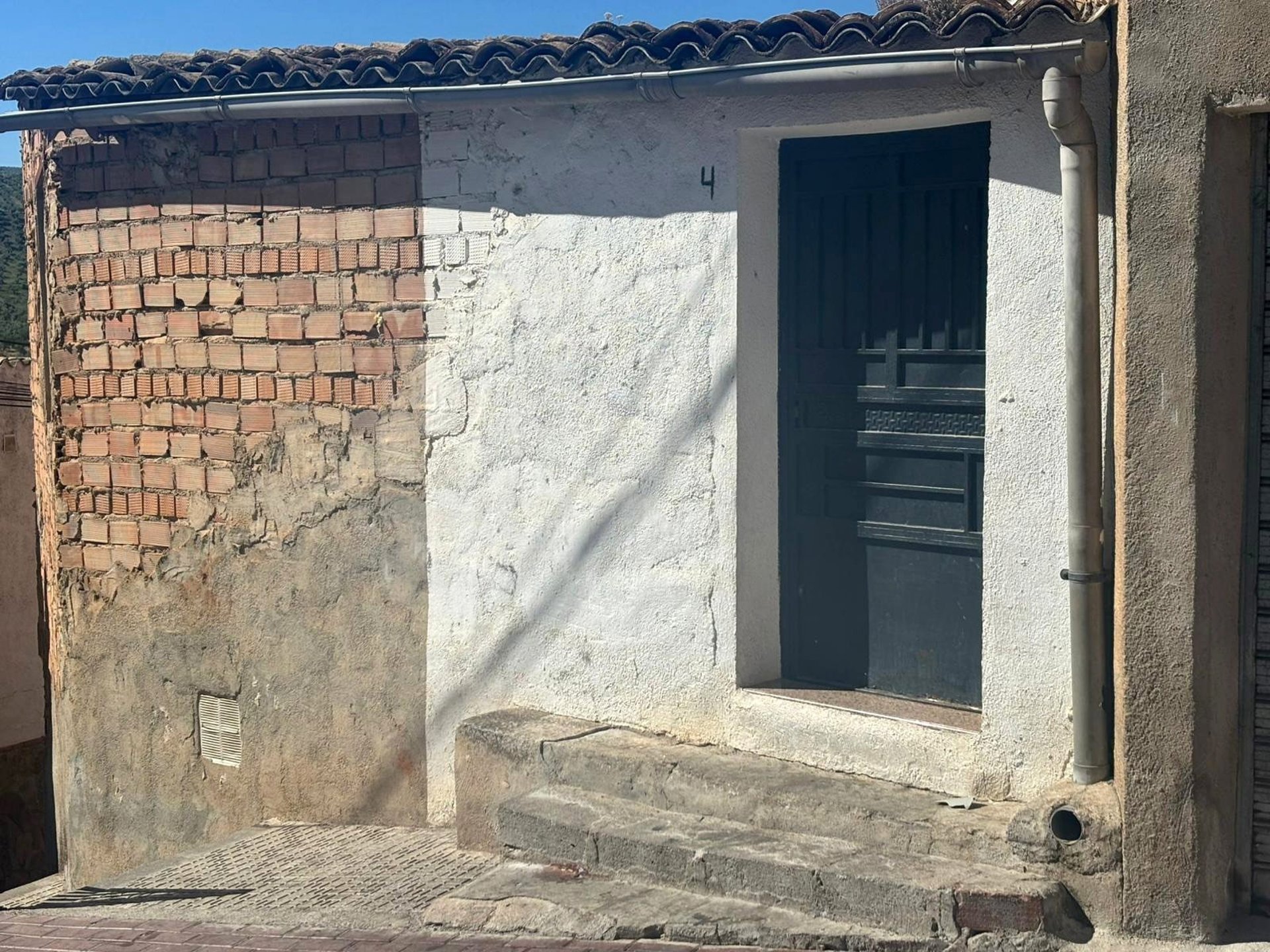 Subdelegado destaca que los arrestos en Huelma son fruto de la «larga investigación» de la Guardia Civil