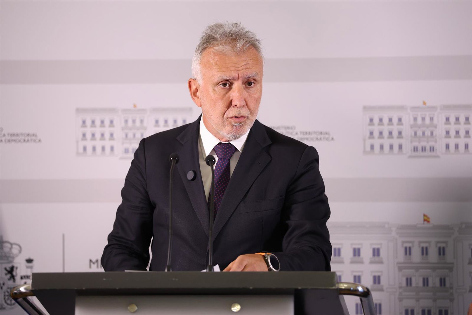 Torres pide dejar que las investigaciones sobre Leire Díez «avancen» porque están en un proceso «embrionario»