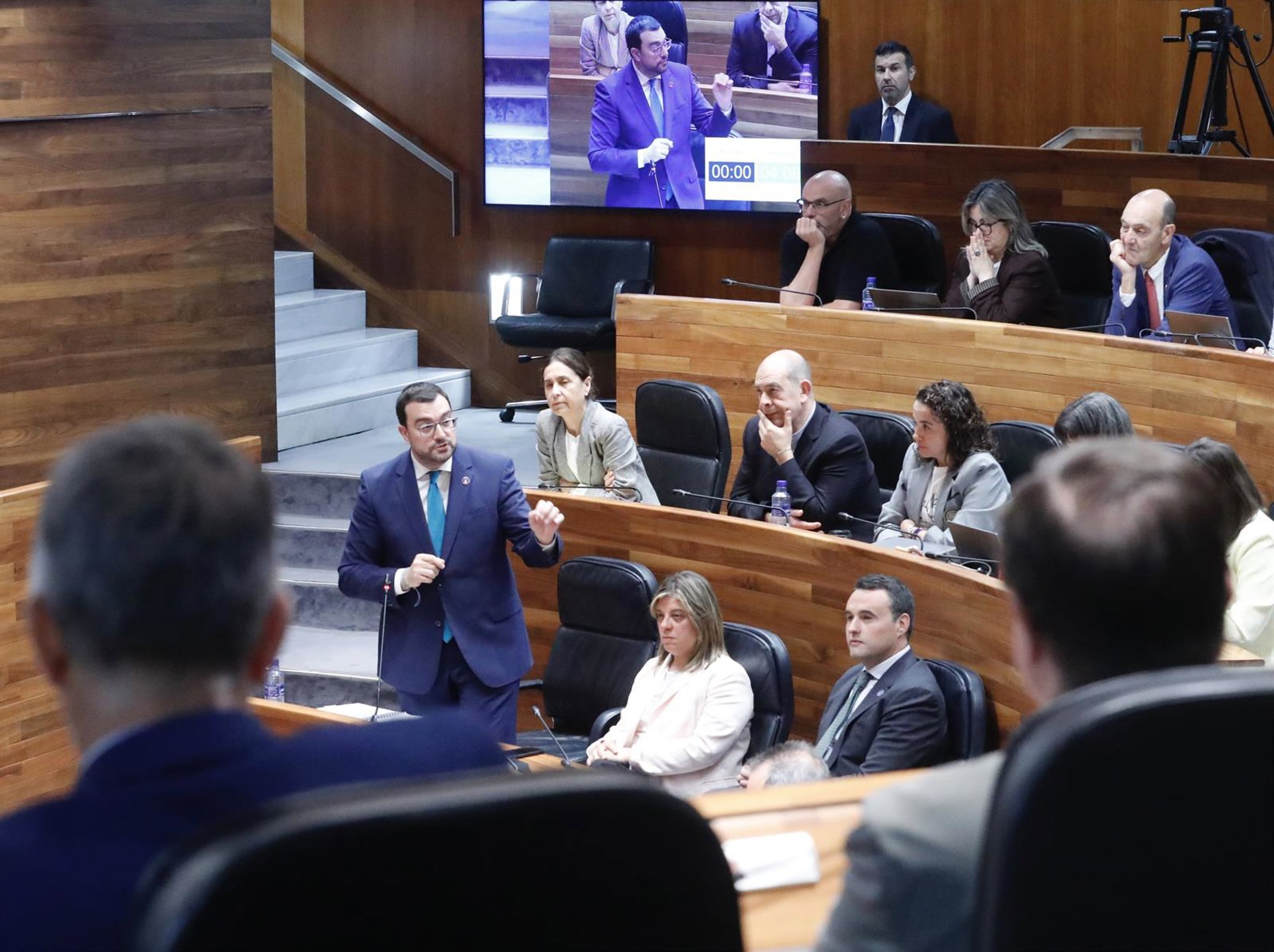 Barbón avisa a la izquierda de que disgregarse en «múltiples grupúsculos» facilita el gobierno de la derecha