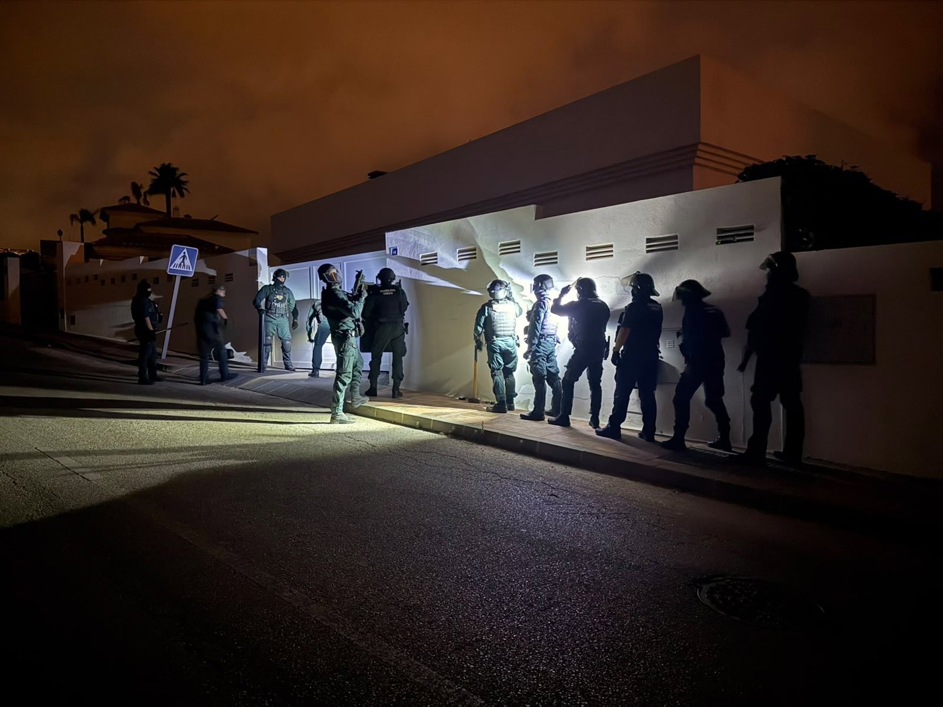 Cae una red de blanqueo de capitales del narcotráfico con 18 registros en Cádiz, Sevilla, Málaga y Córdoba