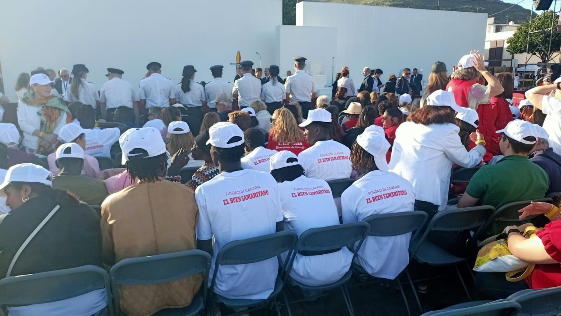 Migrantes, a la espera del Papa en La Laguna: «No venimos a quitar nada, solo venimos a sumar»
