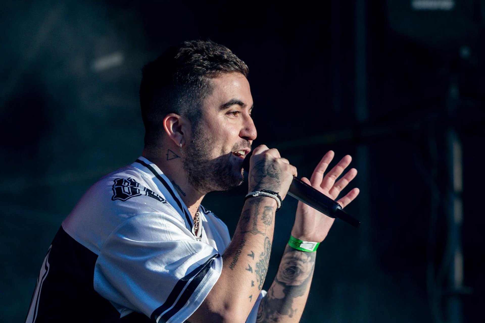 Armilla cancela el concierto de Beret en septiembre tras su detención por una supuesta agresión sexual