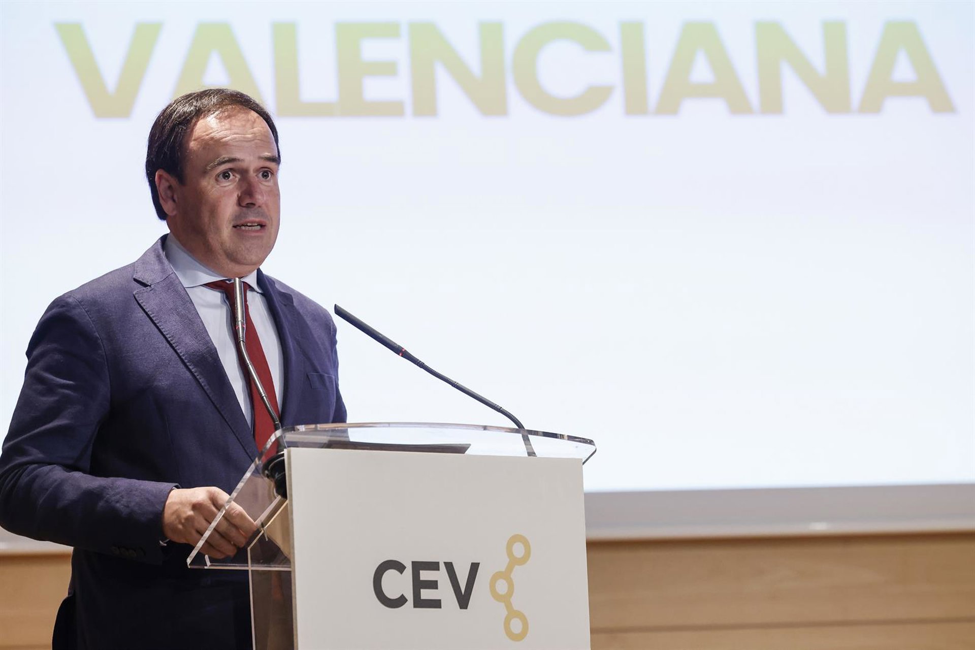 Llorca insiste en que la financiación se negocie en CPFF: «No queremos traficar con recursos en reuniones bilaterales»