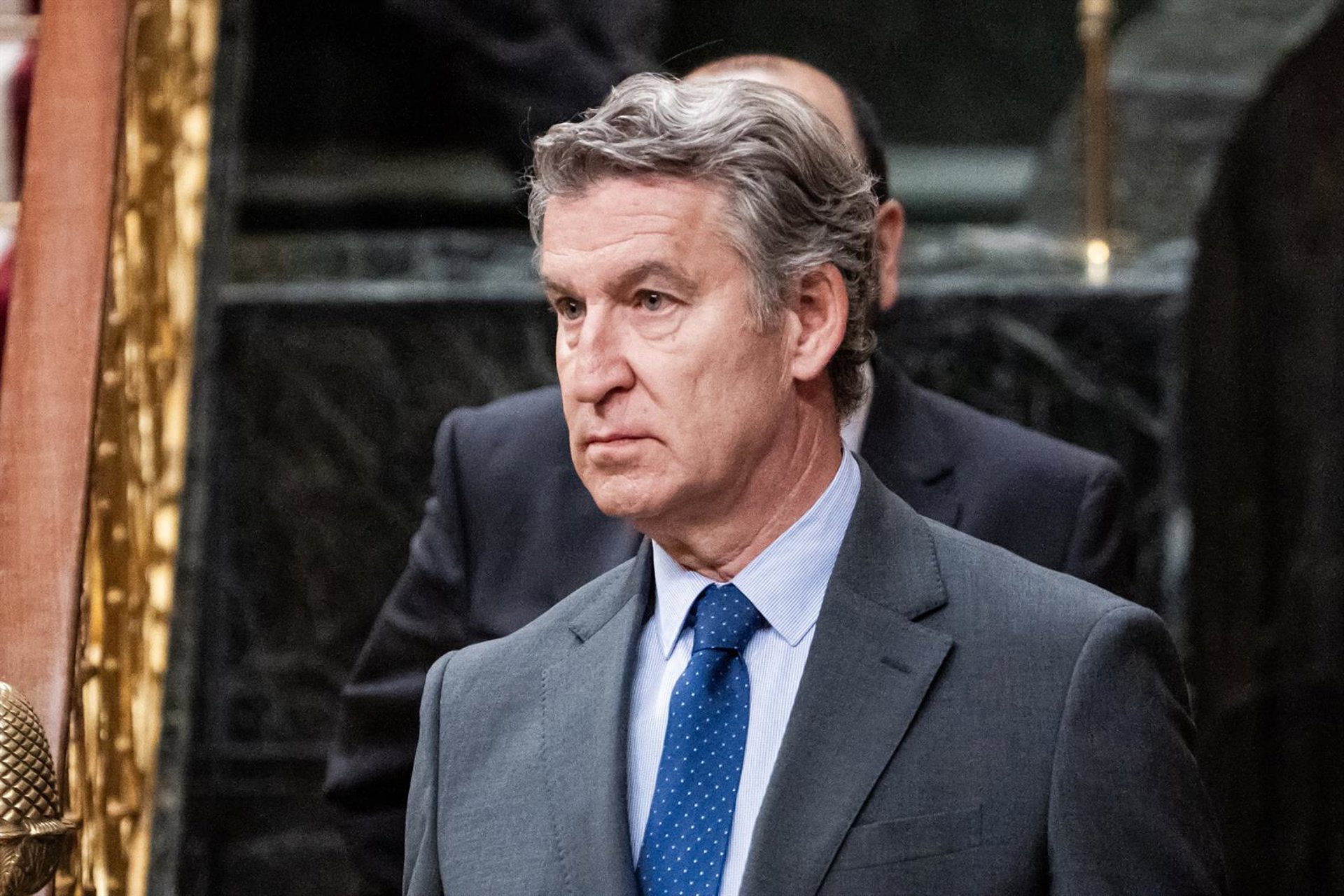 Feijóo llama «cobarde» a Sánchez por «amordazar» al Parlamento y el presidente reitera que las elecciones serán en 2027