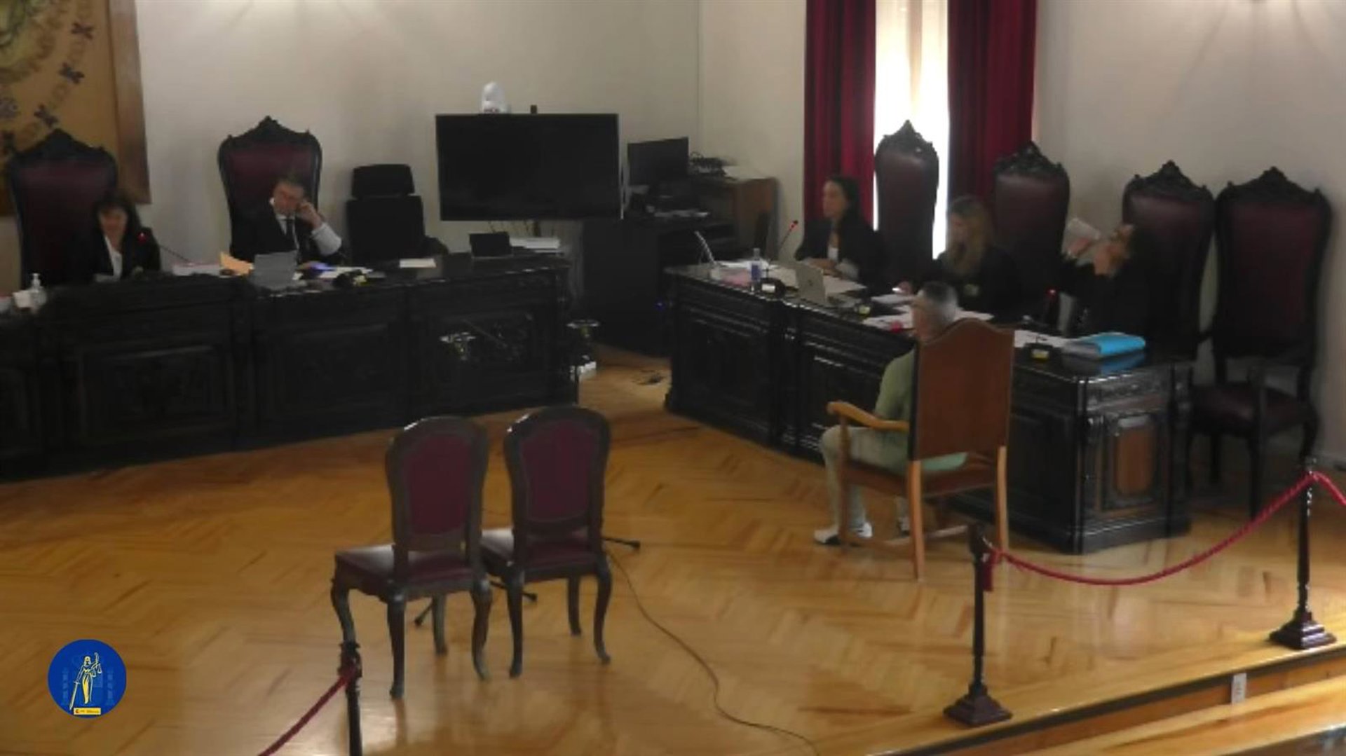 Comienza a deliberar el jurado que juzga al acusado de matar a su mujer embarazada en Escalona