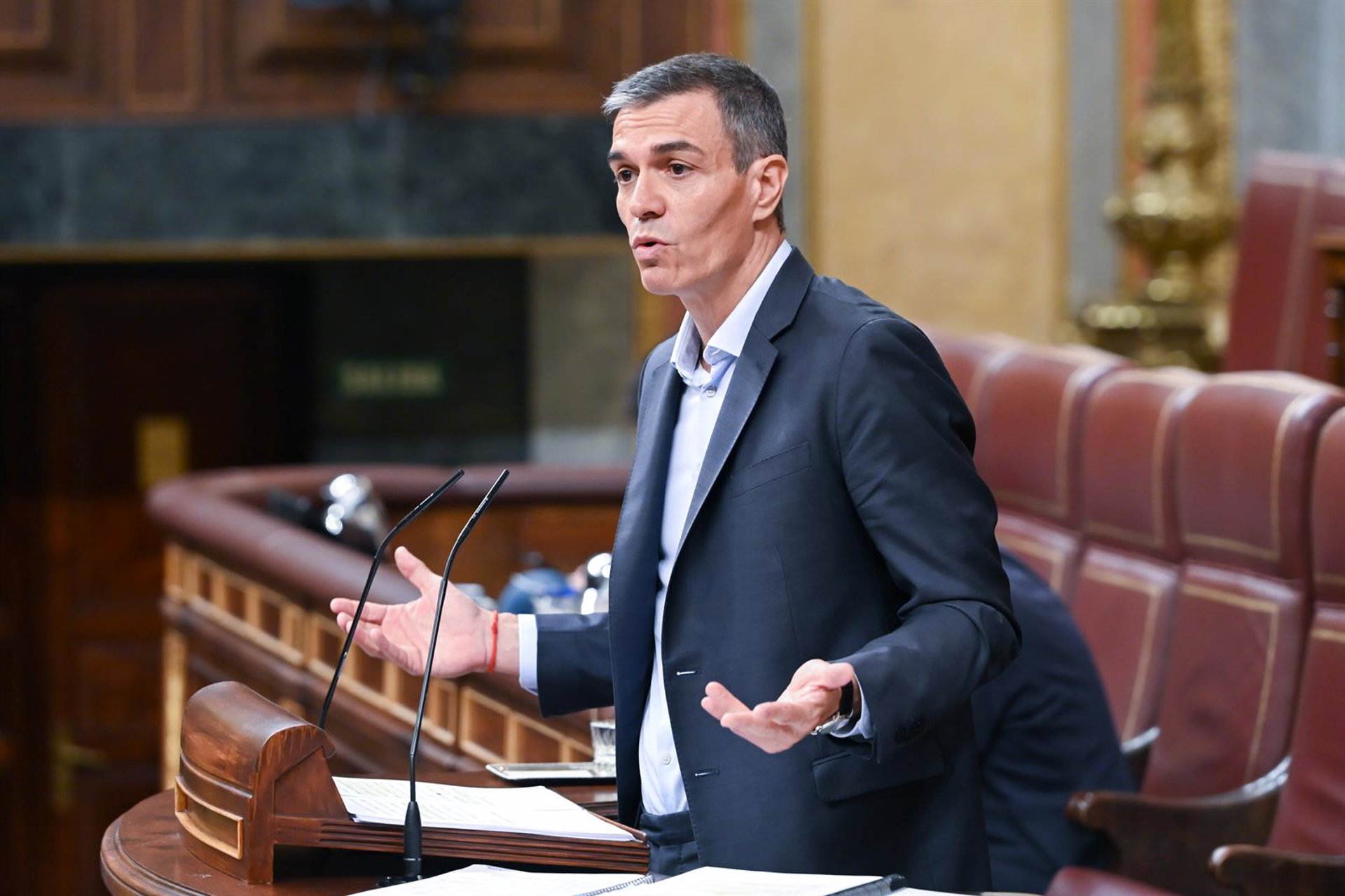 Sánchez entiende que el PNV está «incómodo» pero se desliga de la financiación ilegal y promete cumplir con ellos