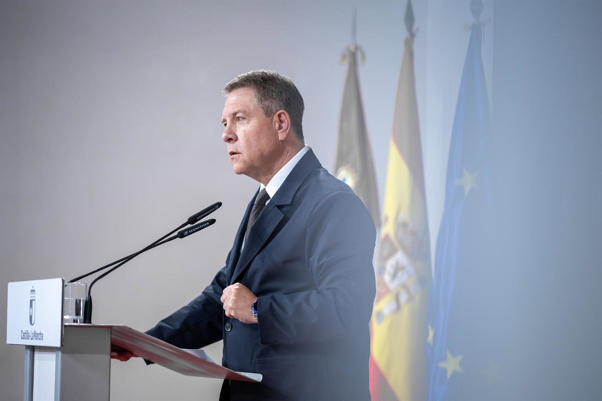 Page vuelve a pedir elecciones y espera salir del Comité Federal con la garantía de que el PSOE no será imputado