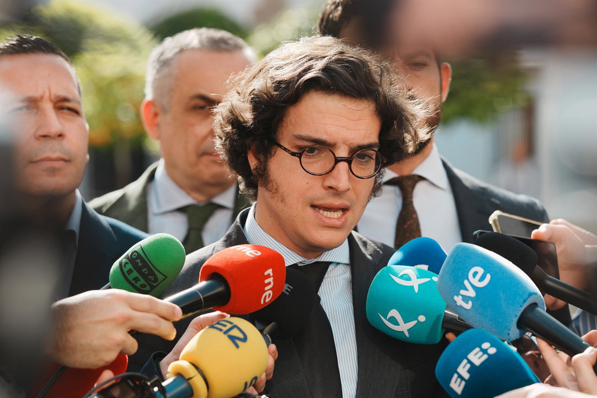 Vox incide en sus sospechas de fraude electoral: alega que el voto CERA es opaco y que el PSOE puede «dirigir» electores