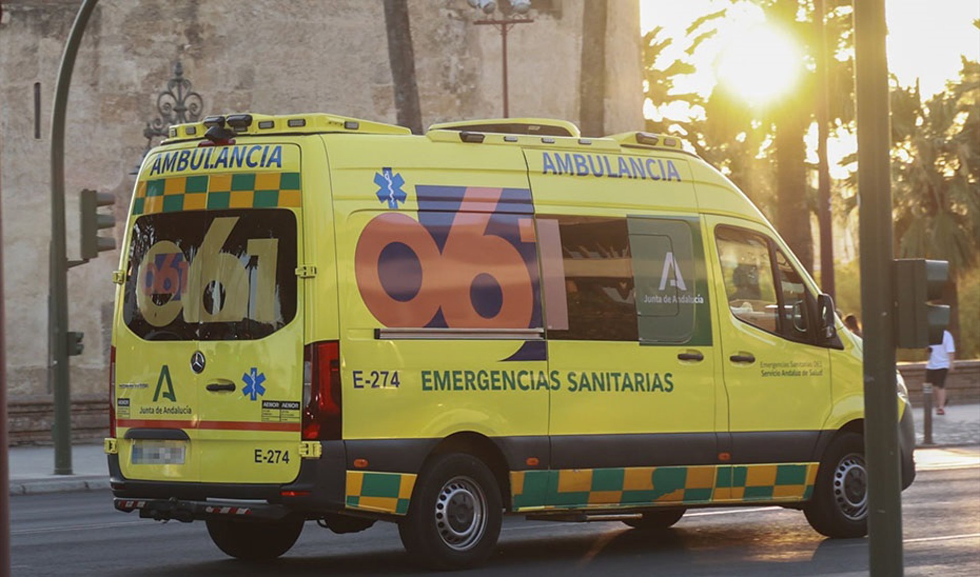 Fallece un hombre de 34 años tras ser atropellado por un autobús urbano en el Polígono San Pablo
