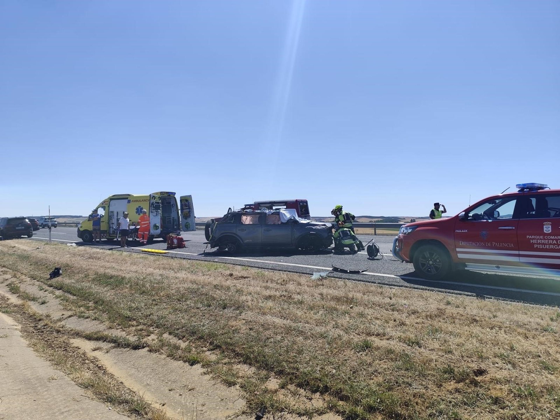 Cuatro fallecidos, entre ellos dos menores, en un accidente en la A-67 en Herrera de Pisuerga (Palencia)